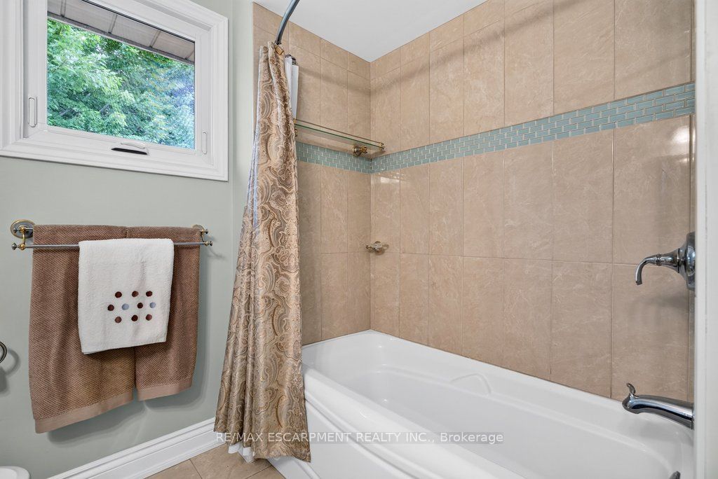1152 Lockhart Road Property Photo 32
