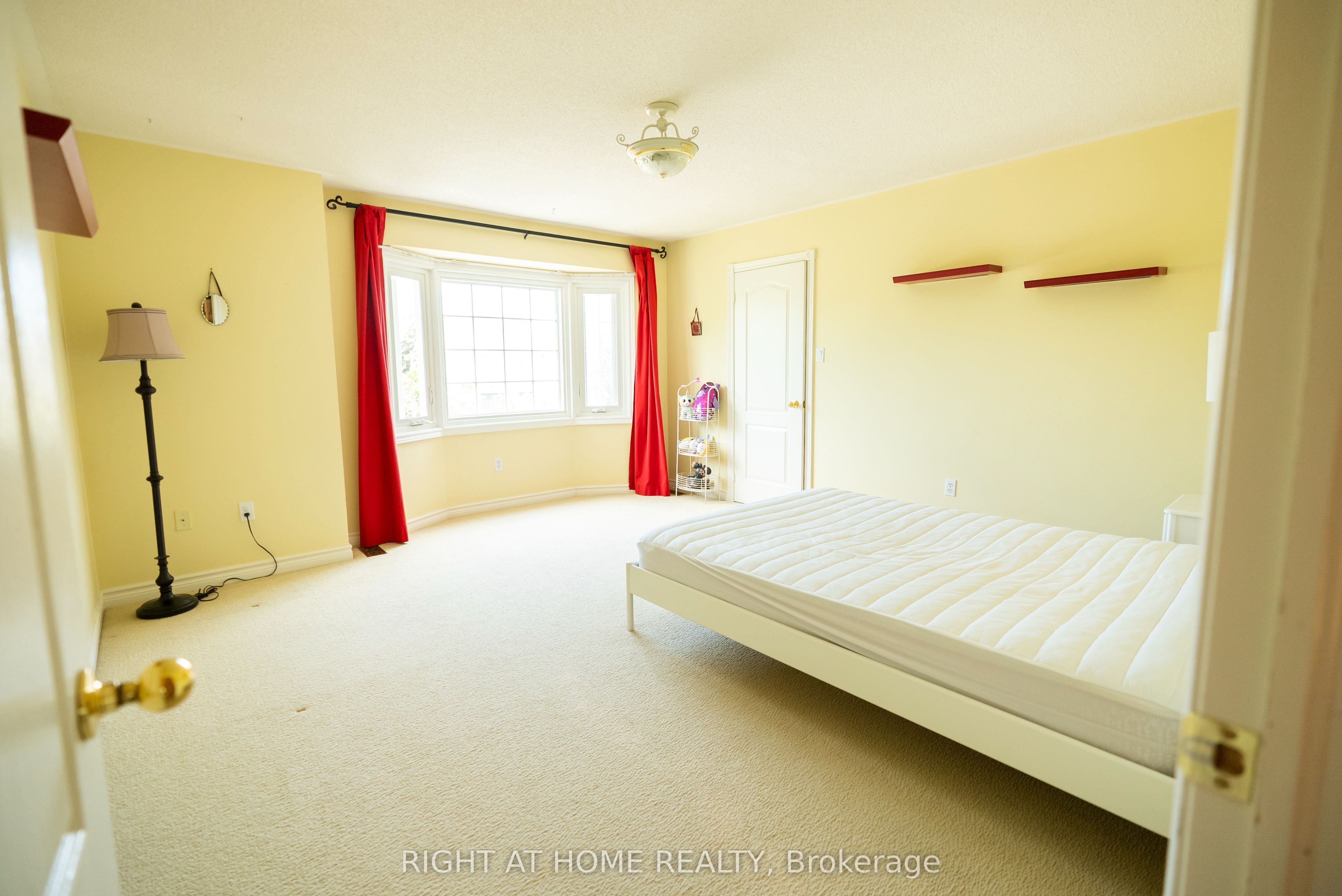 2427 Erin Centre Boulevard Property Photo 27