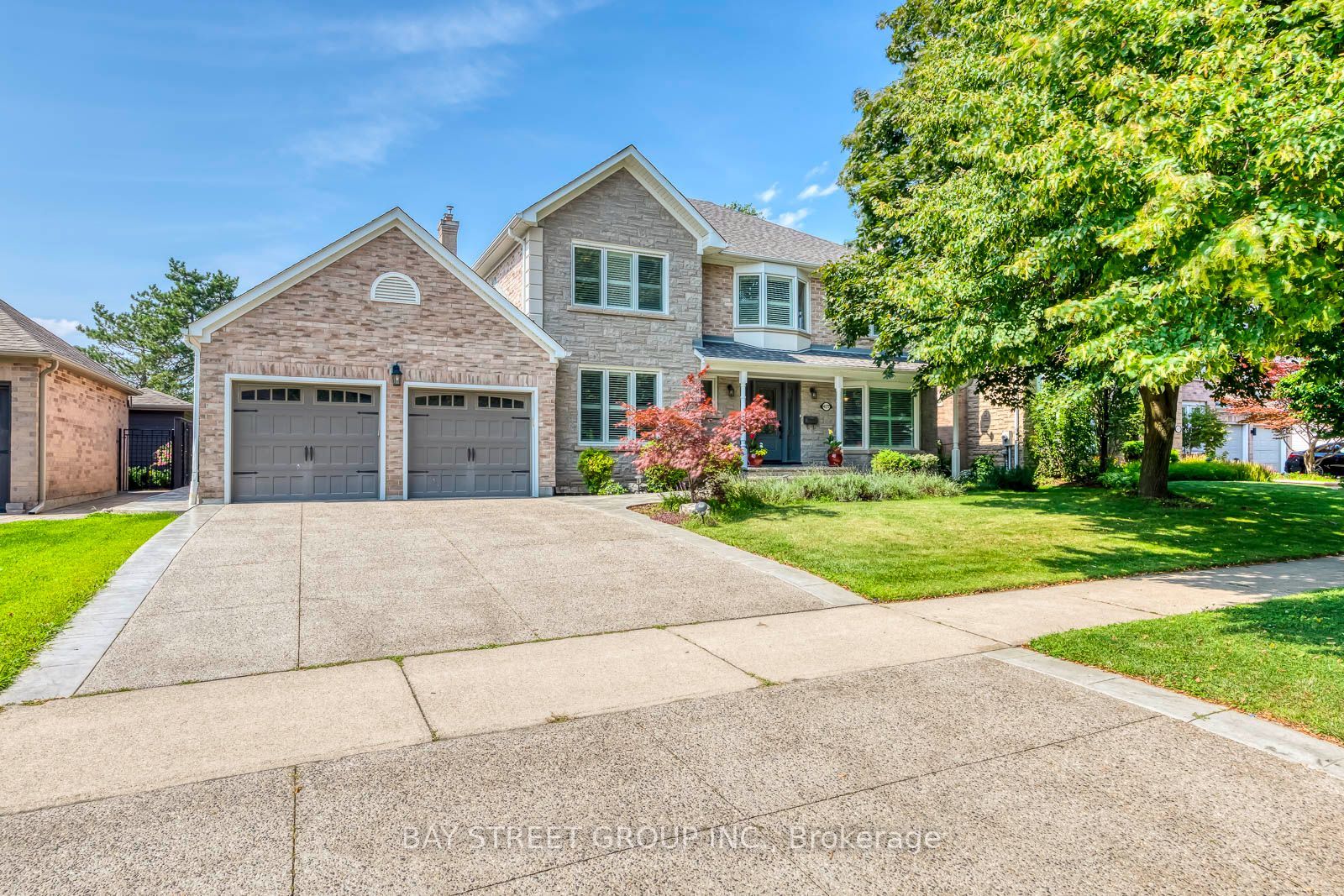 4177 Millcroft Park Drive Property Photo 2