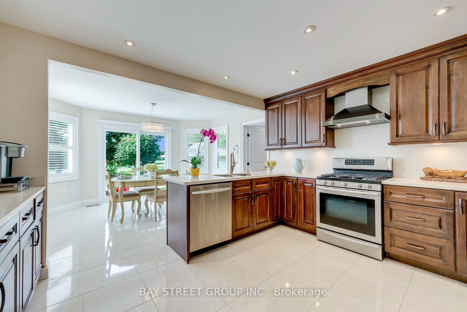 4177 Millcroft Park Drive Property Photo 16