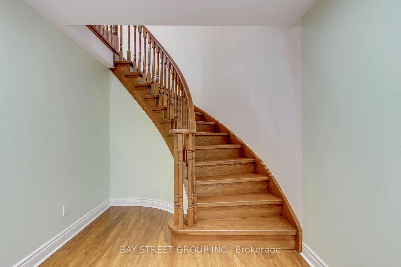 4177 Millcroft Park Drive Property Photo 36