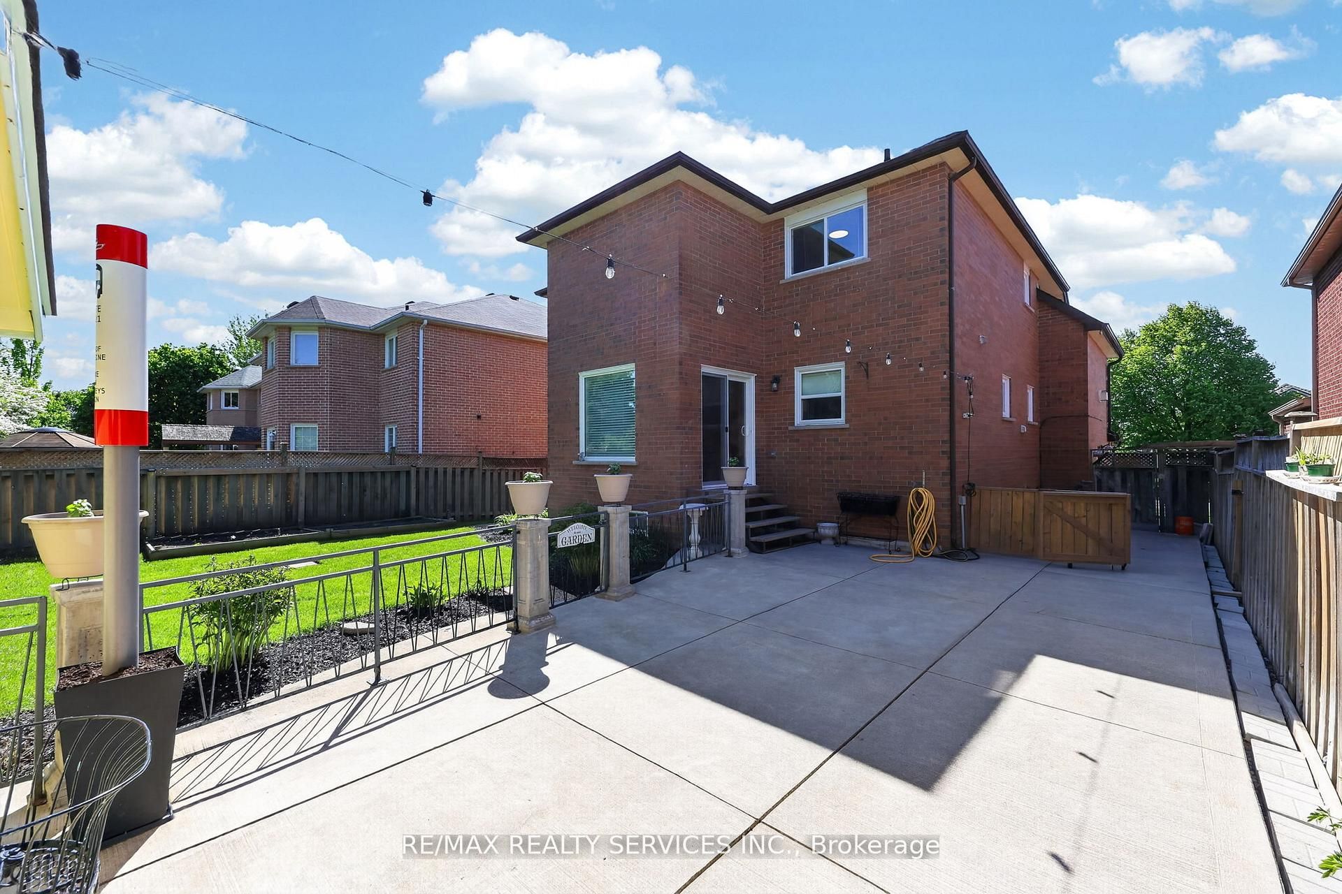 150 Royal Valley Drive Property Photo 45