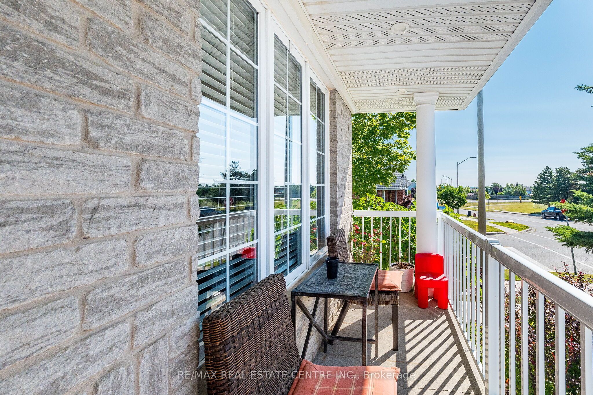 267 Montgomery Boulevard Property Photo 4