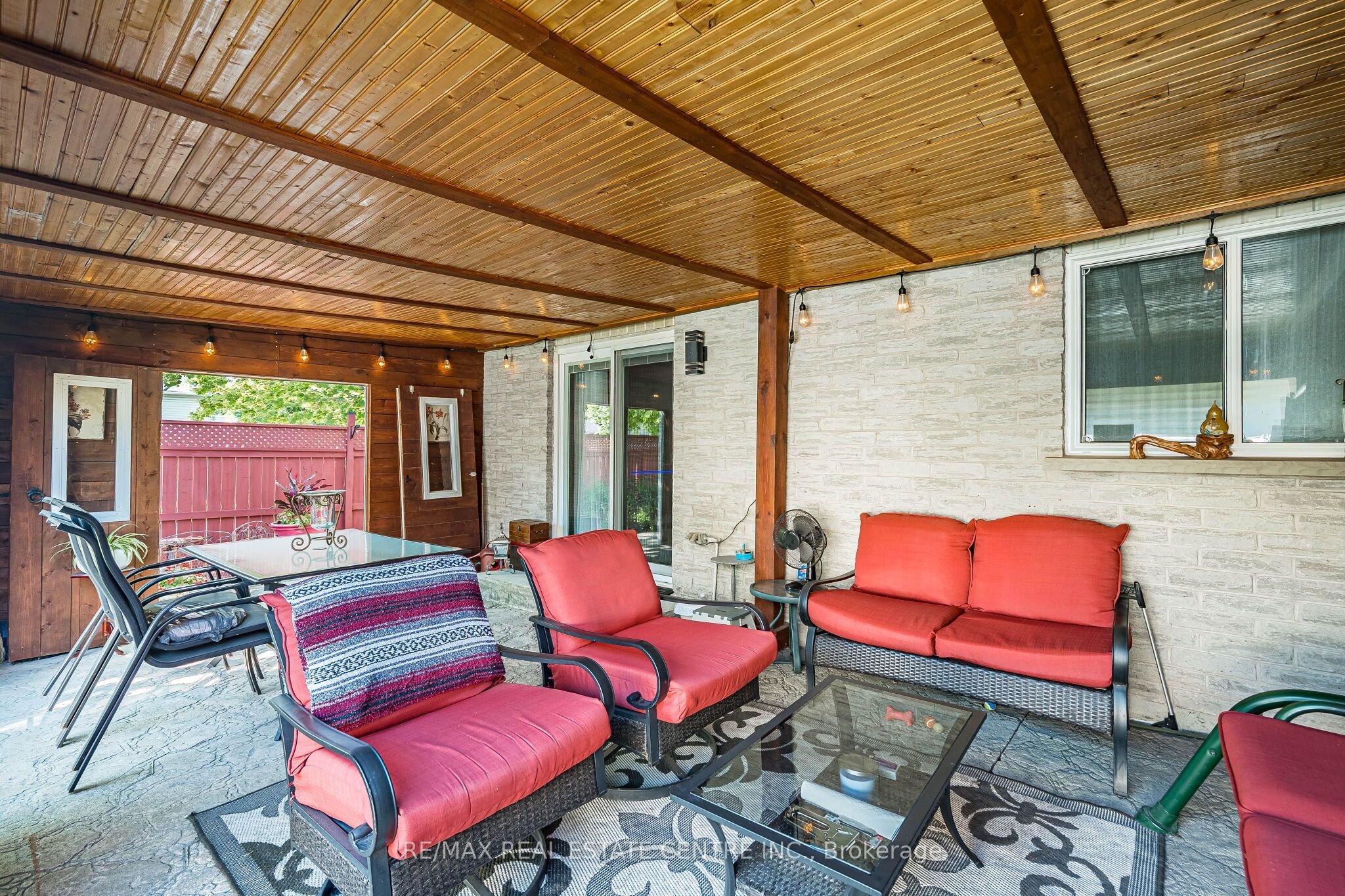 267 Montgomery Boulevard Property Photo 44