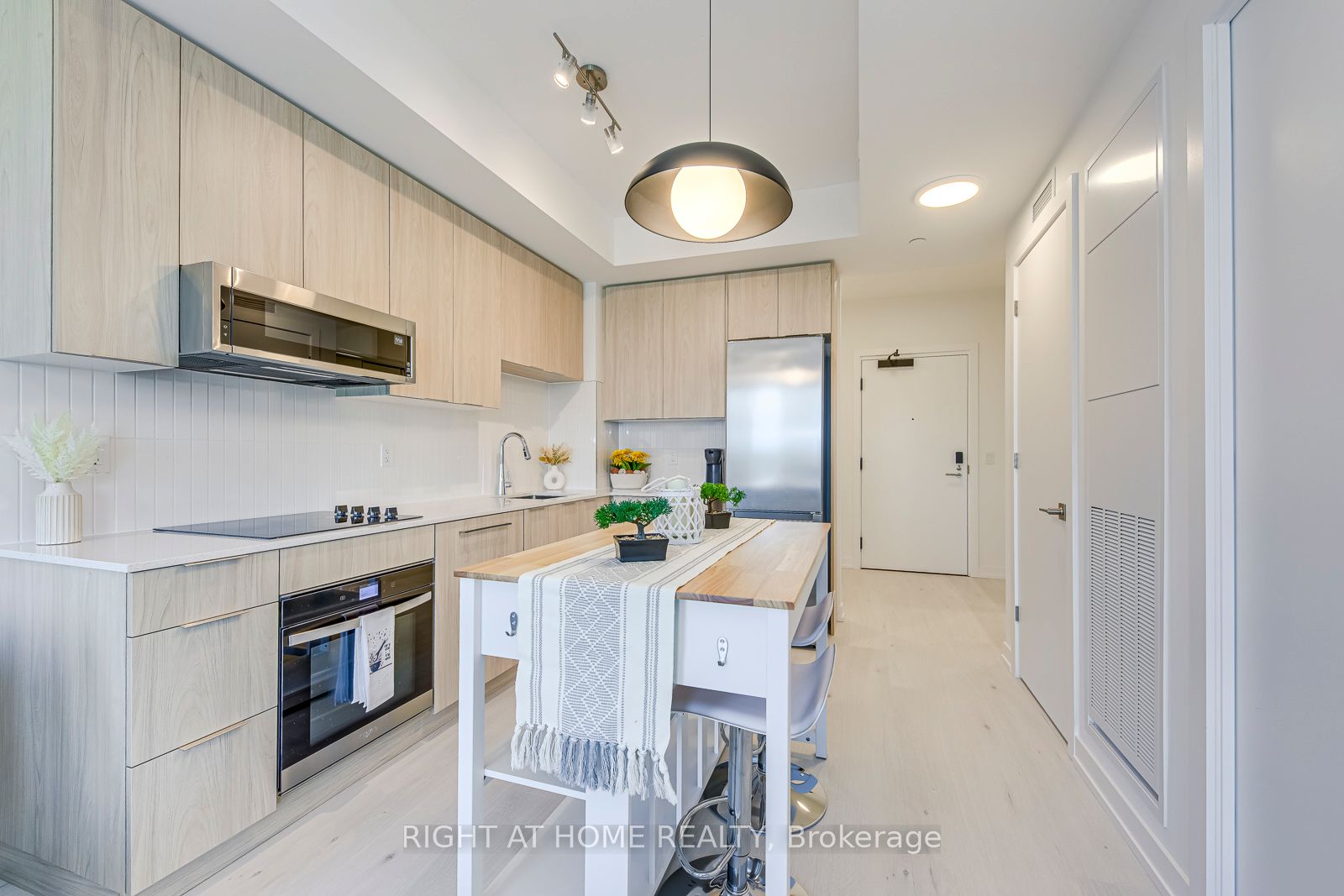 2501 Saw Whet Boulevard 538 Property Photo 12