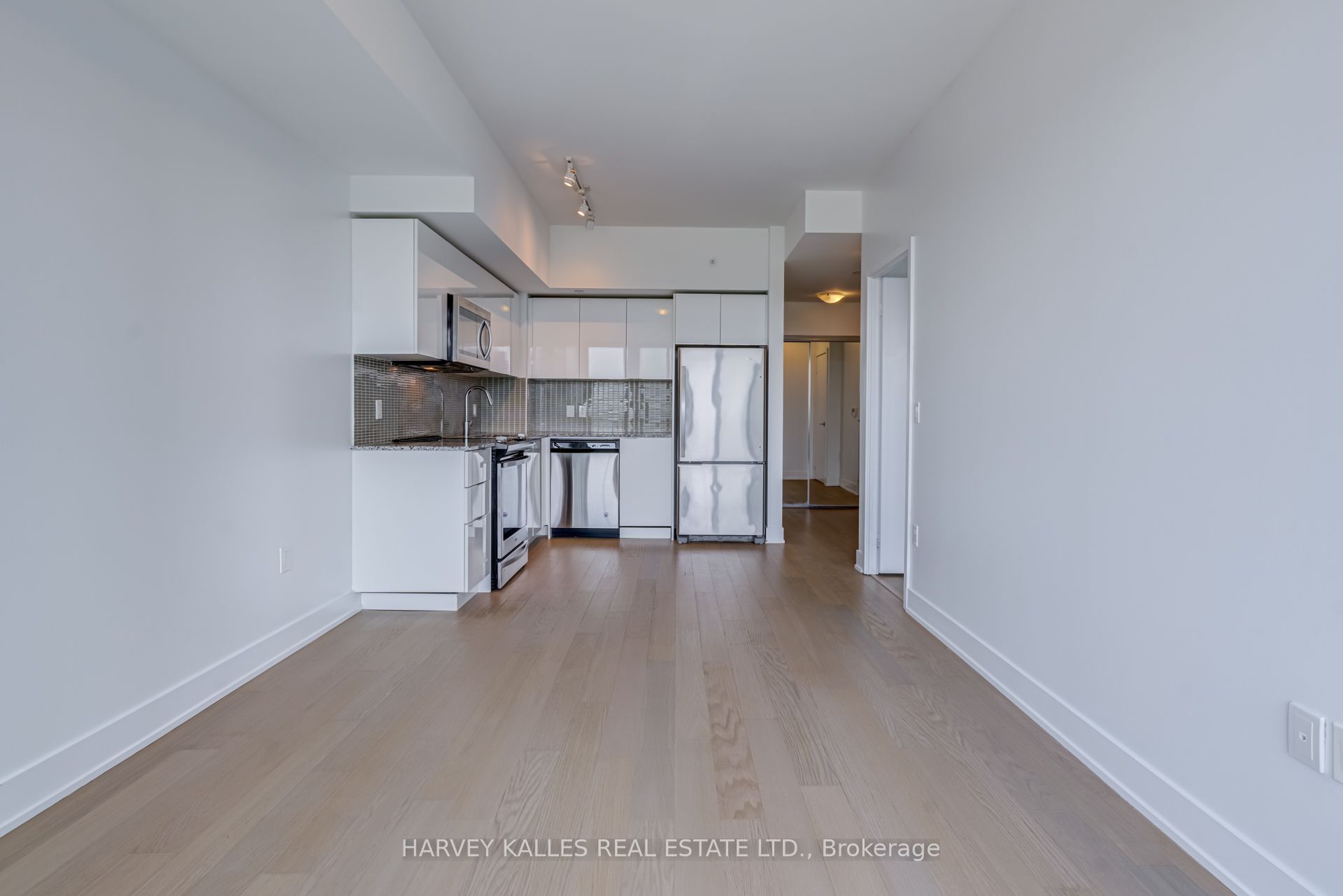30 Shore Breeze Drive 1822 Property Photo 17
