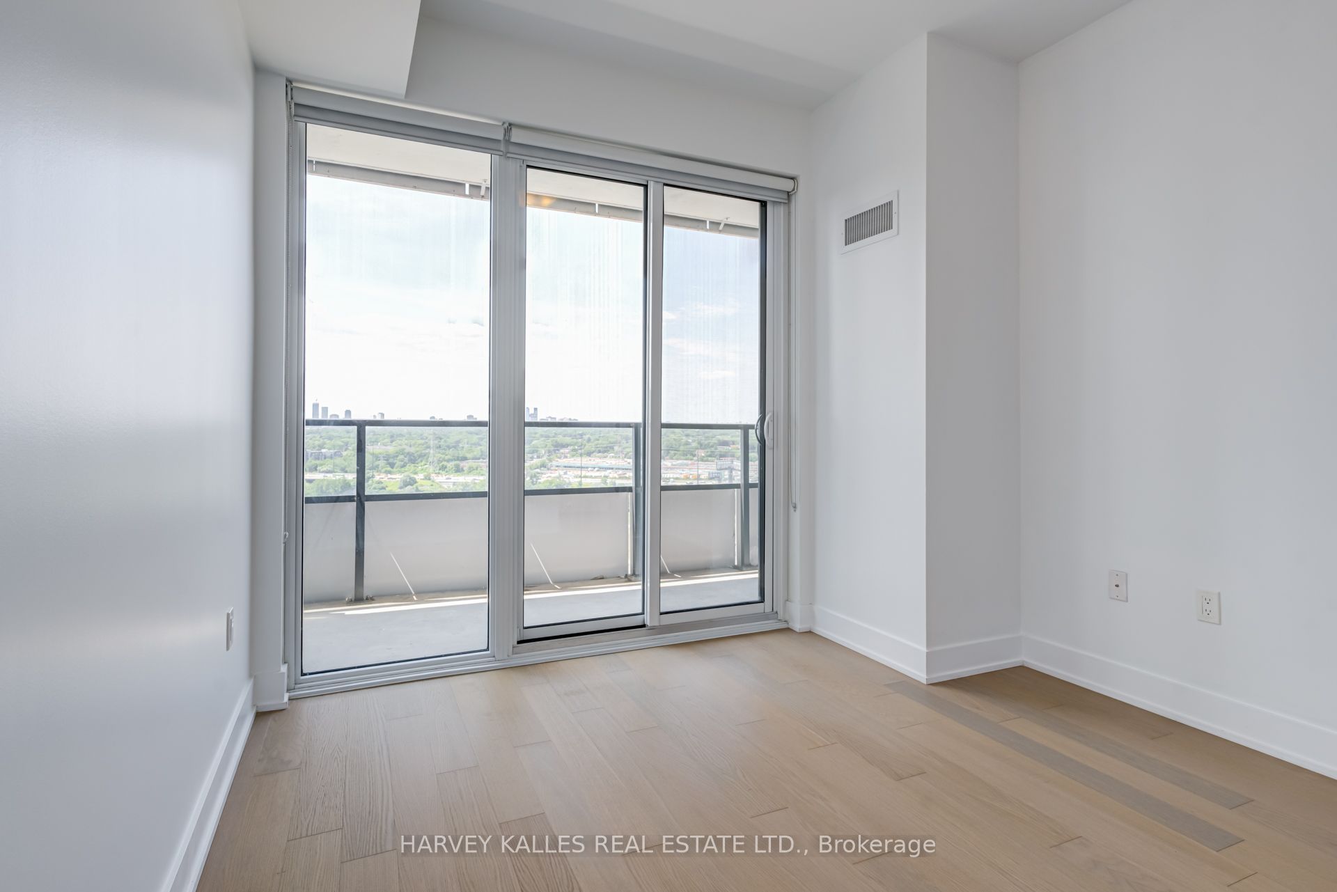 30 Shore Breeze Drive 1822 Property Photo 20