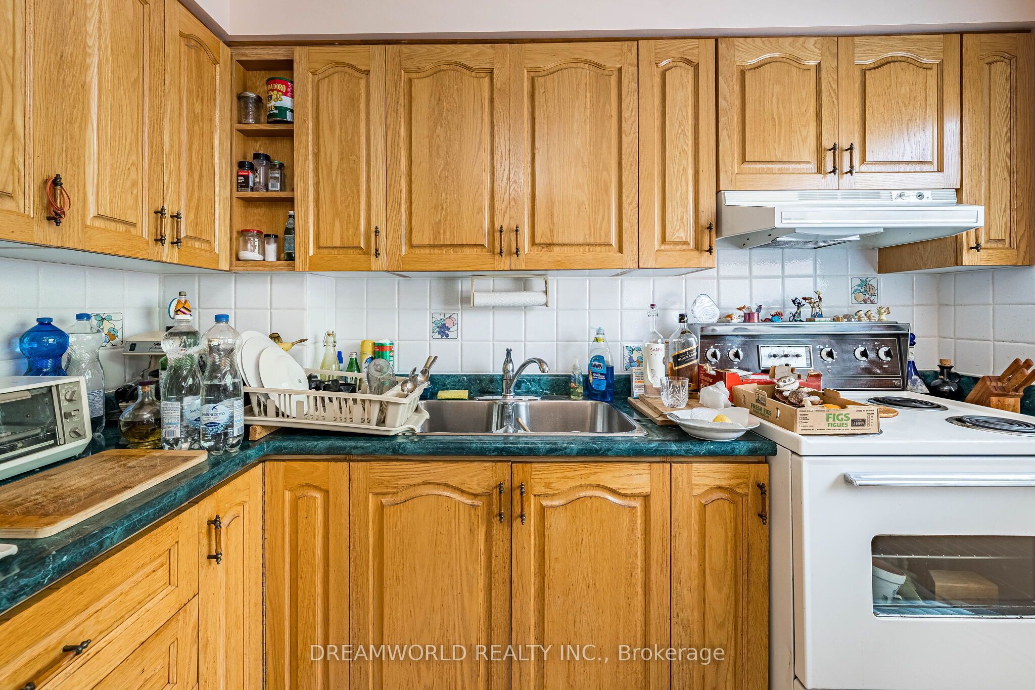 24 Whitburn Crescent Property Photo 17