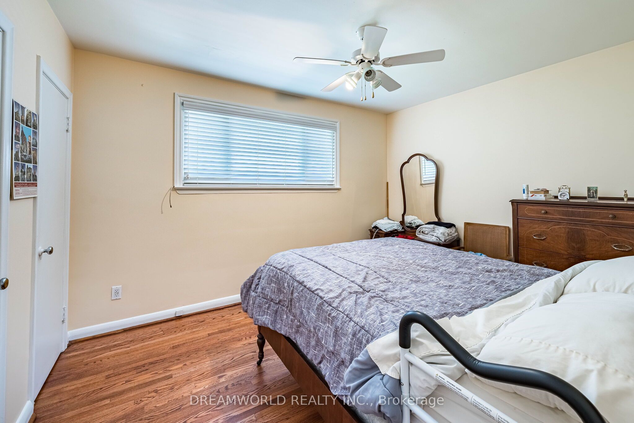 24 Whitburn Crescent Property Photo 21