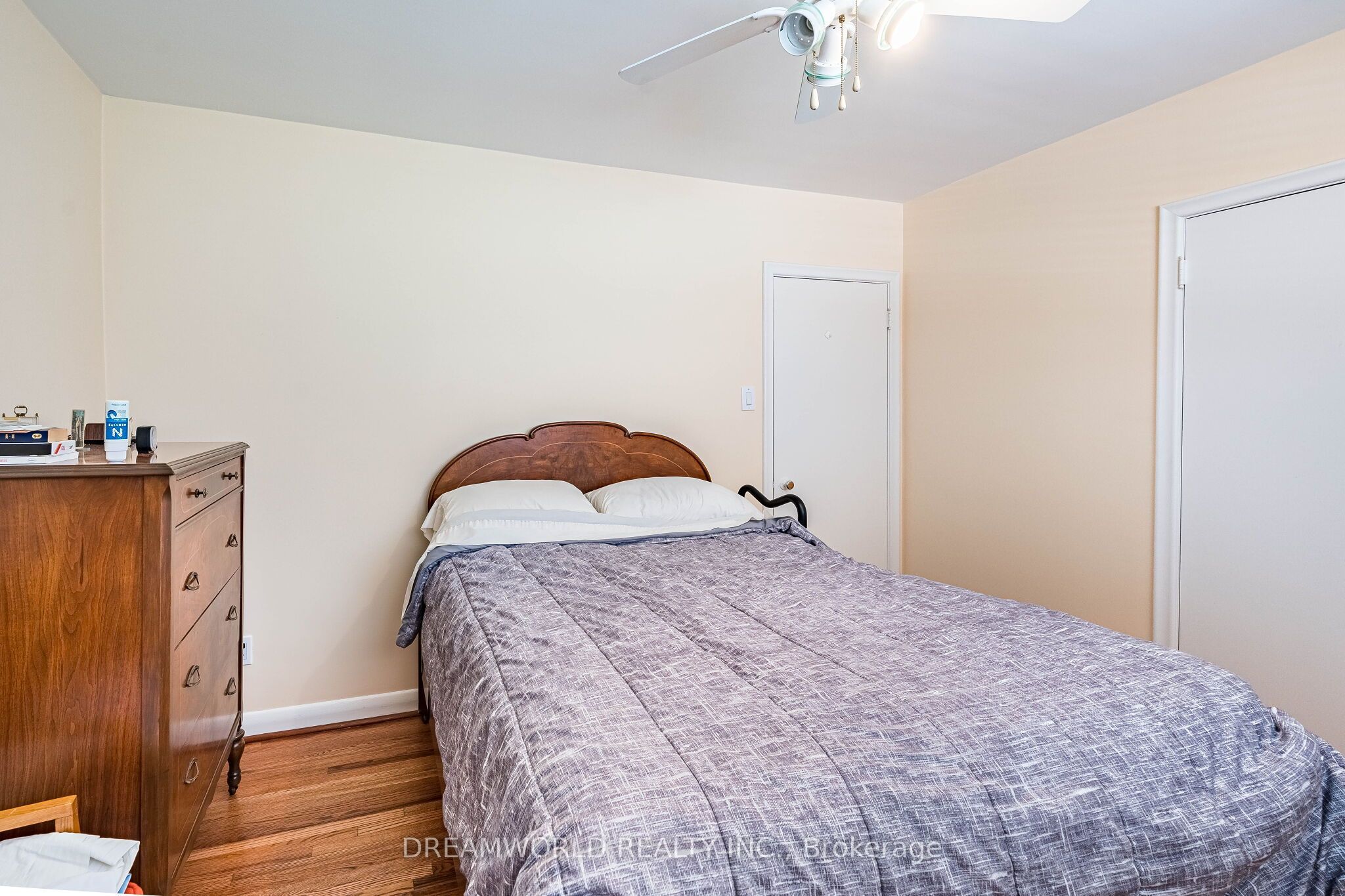 24 Whitburn Crescent Property Photo 23
