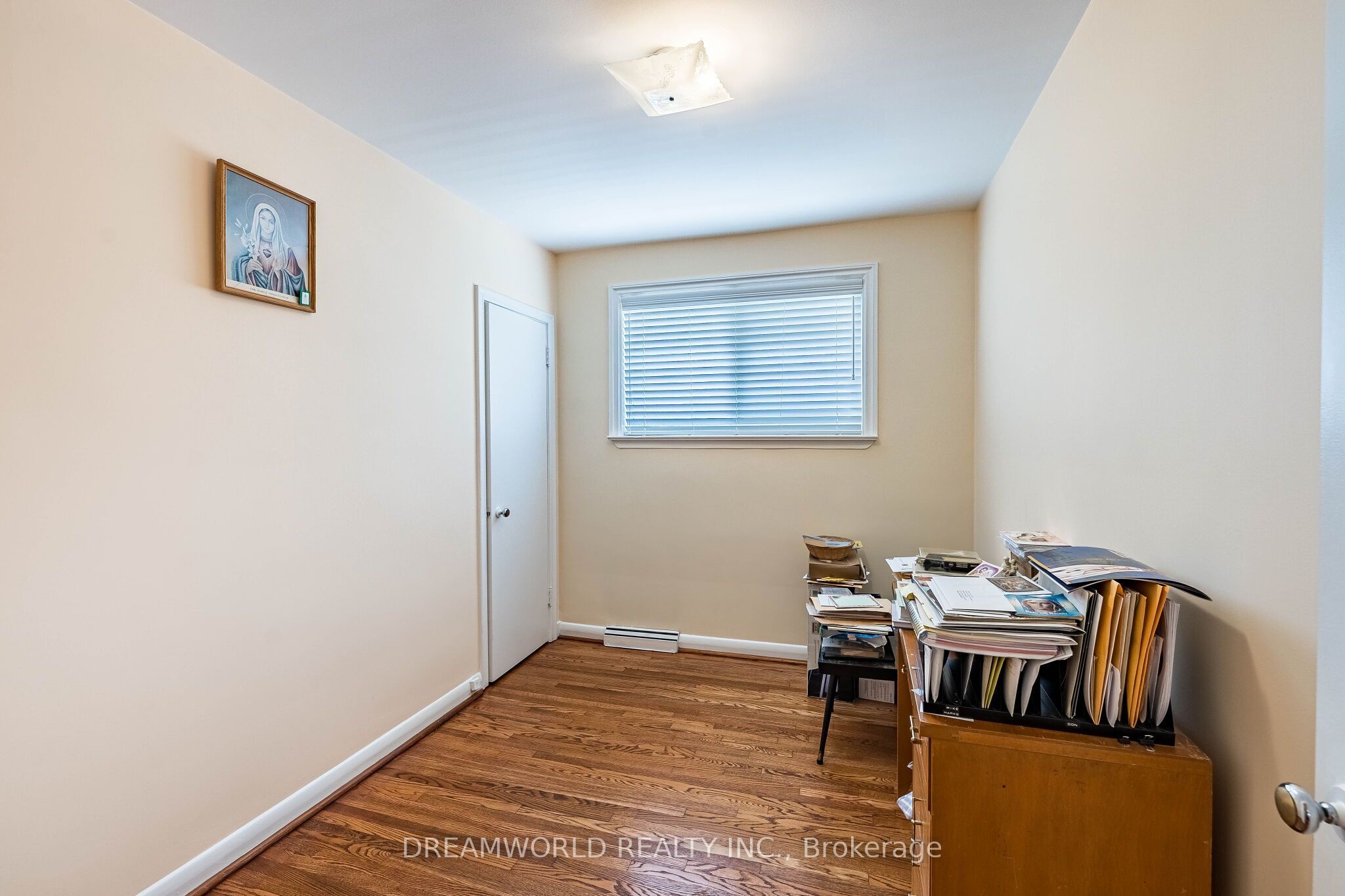24 Whitburn Crescent Property Photo 24
