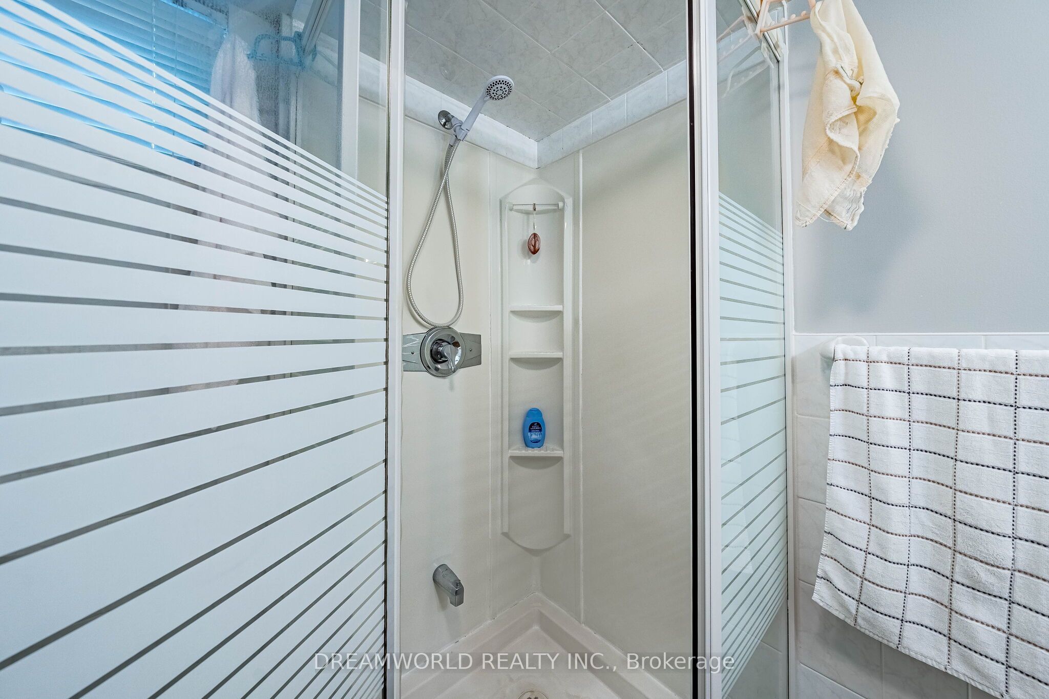 24 Whitburn Crescent Property Photo 39