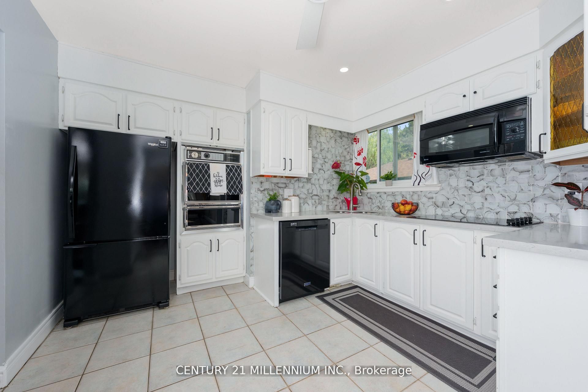 20 Dunblaine Crescent Property Photo 9