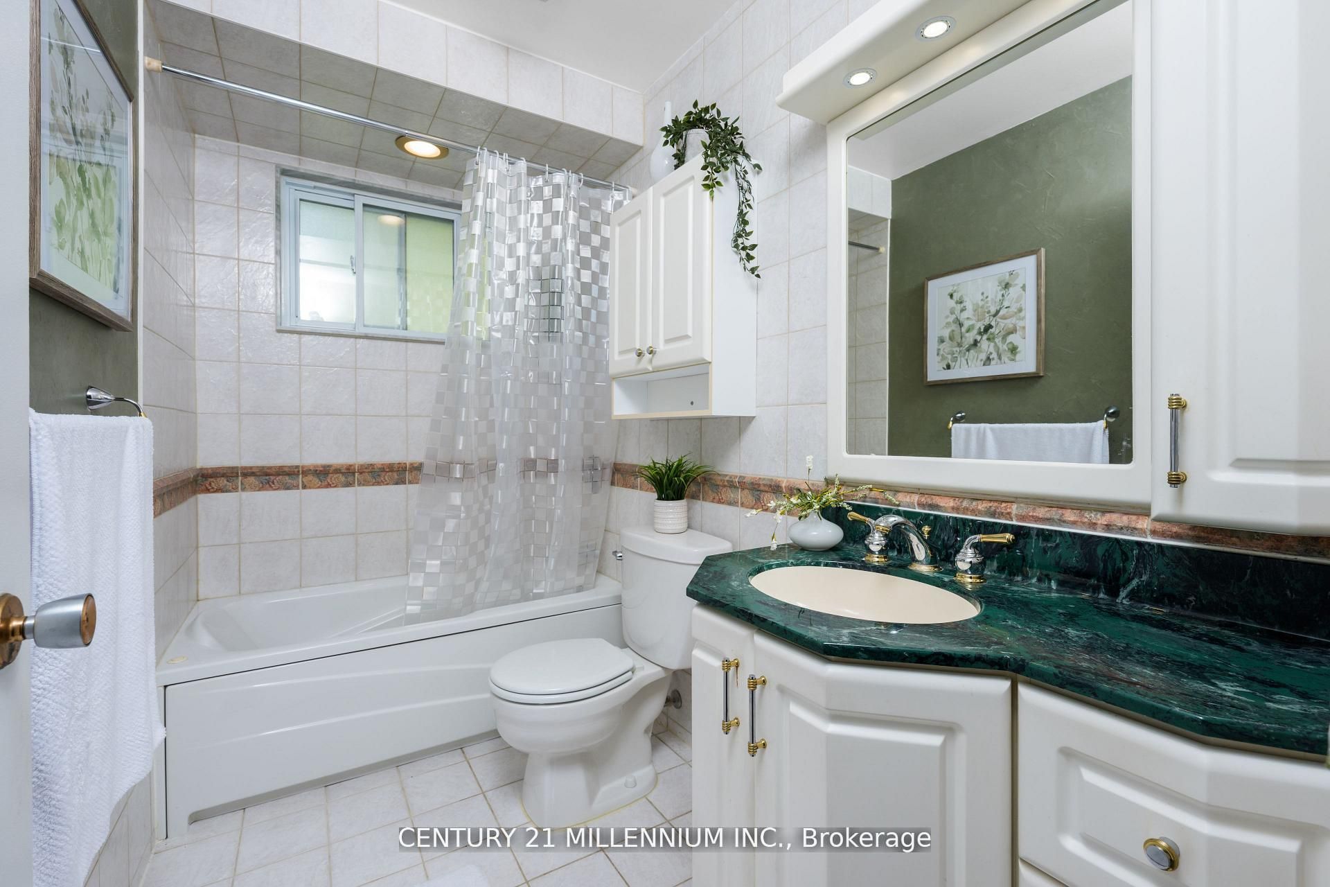 20 Dunblaine Crescent Property Photo 11