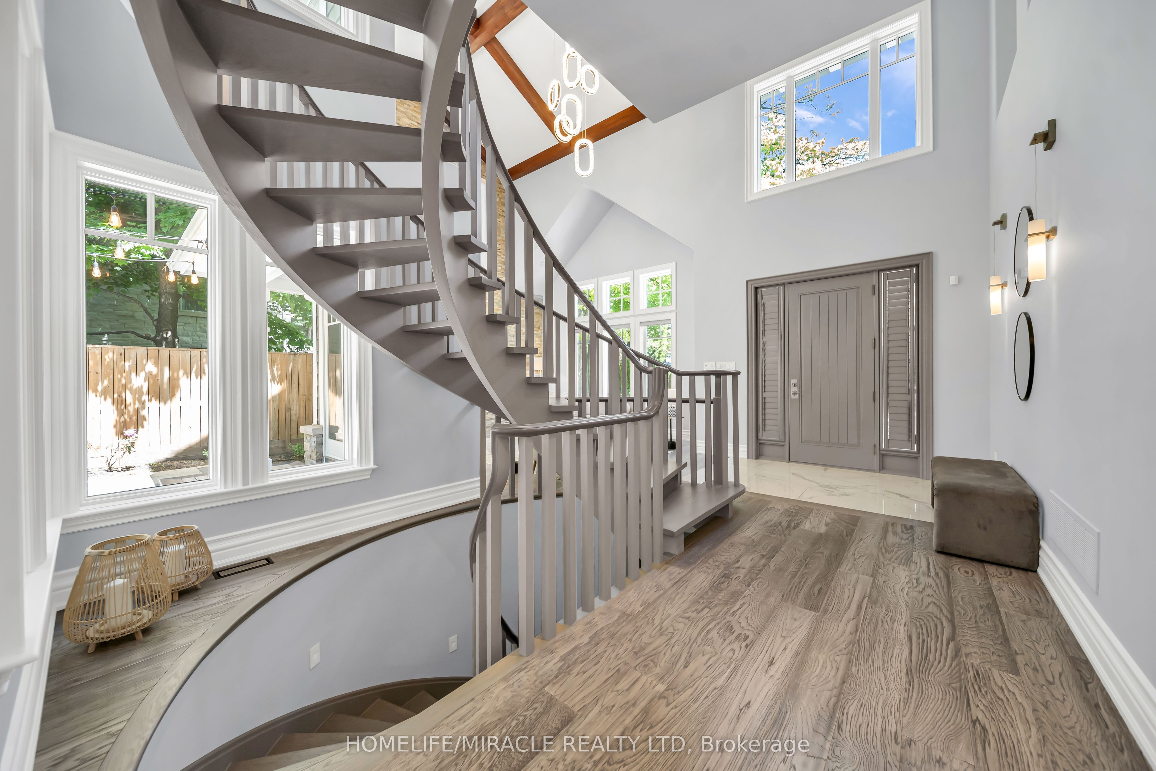 271 Oakhill Road Property Photo 7