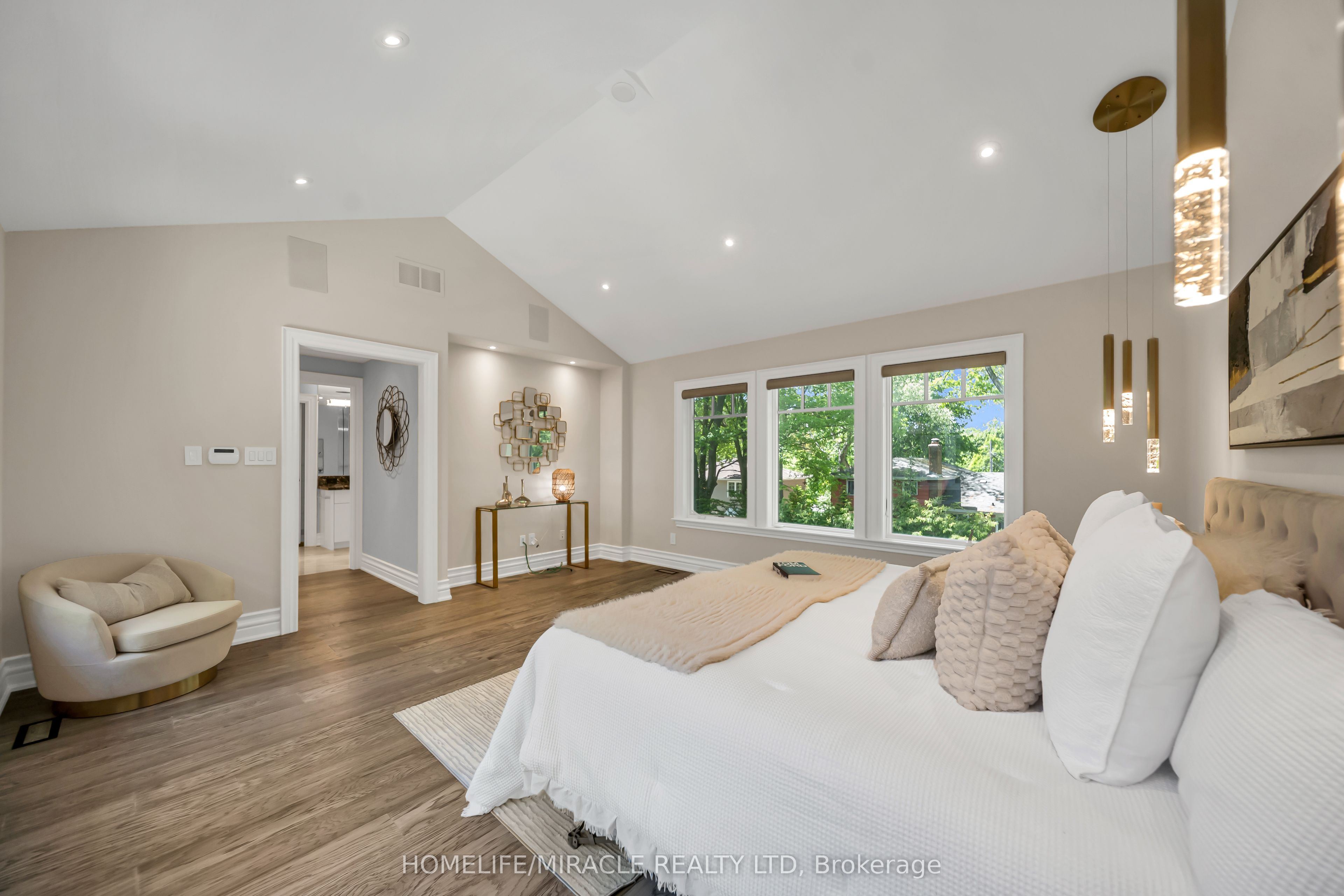 271 Oakhill Road Property Photo 33