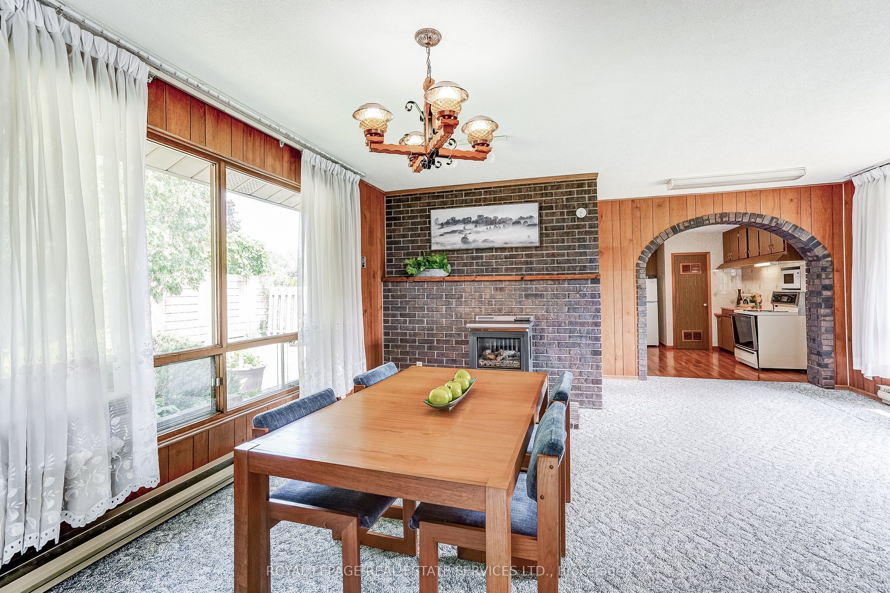 4 Sora Drive Property Photo 6