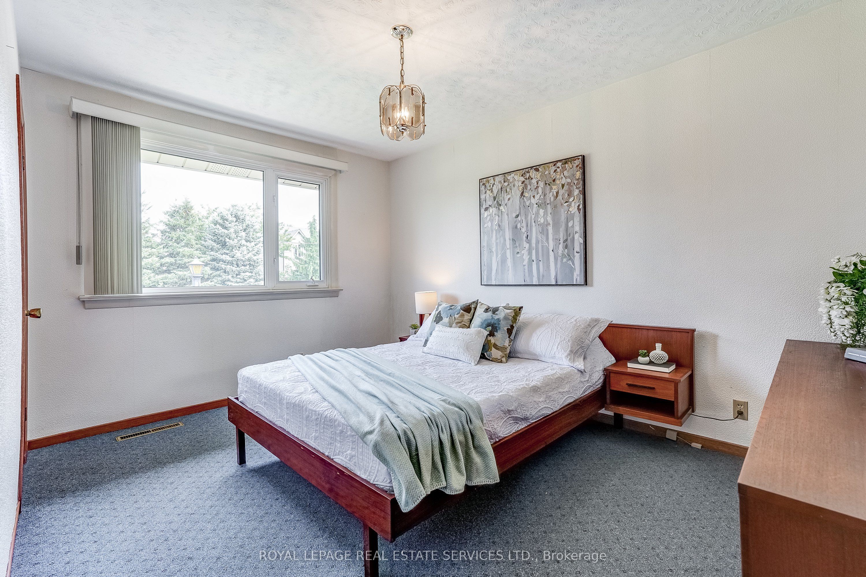 4 Sora Drive Property Photo 25