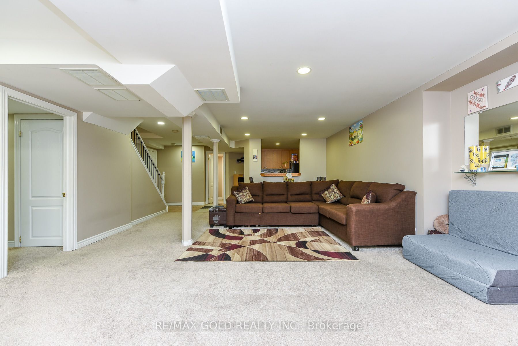72 Rainforest Drive Property Photo 39