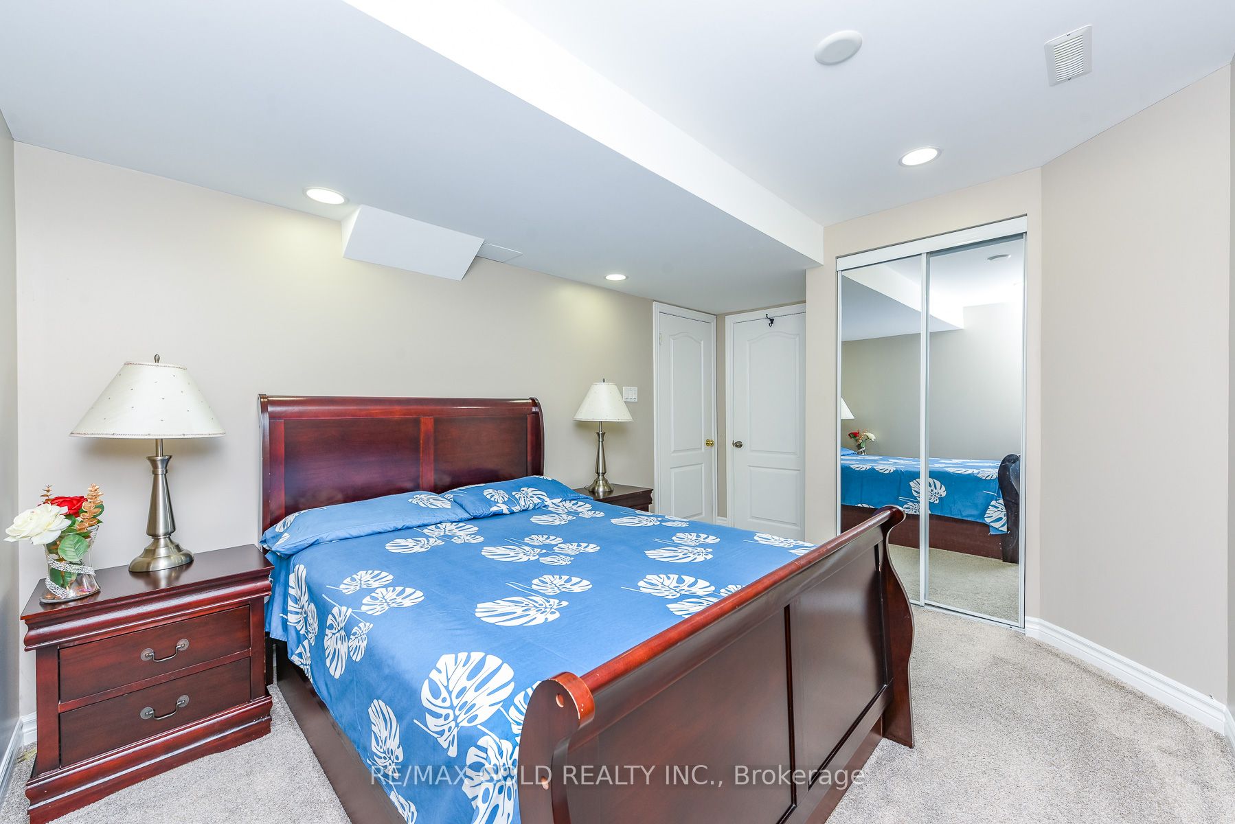 72 Rainforest Drive Property Photo 43