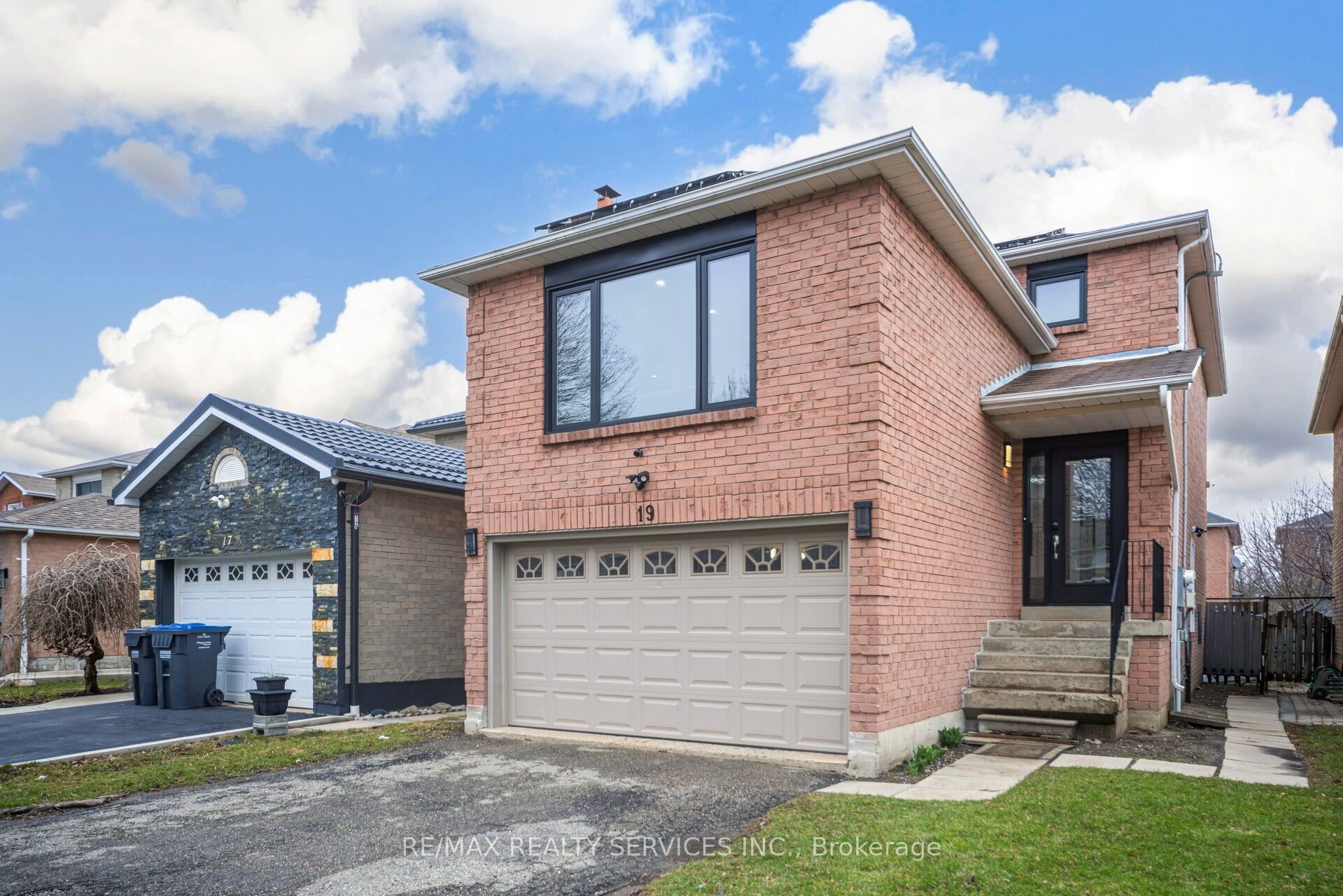 19 Wayne Nicol Drive Property Photo 3