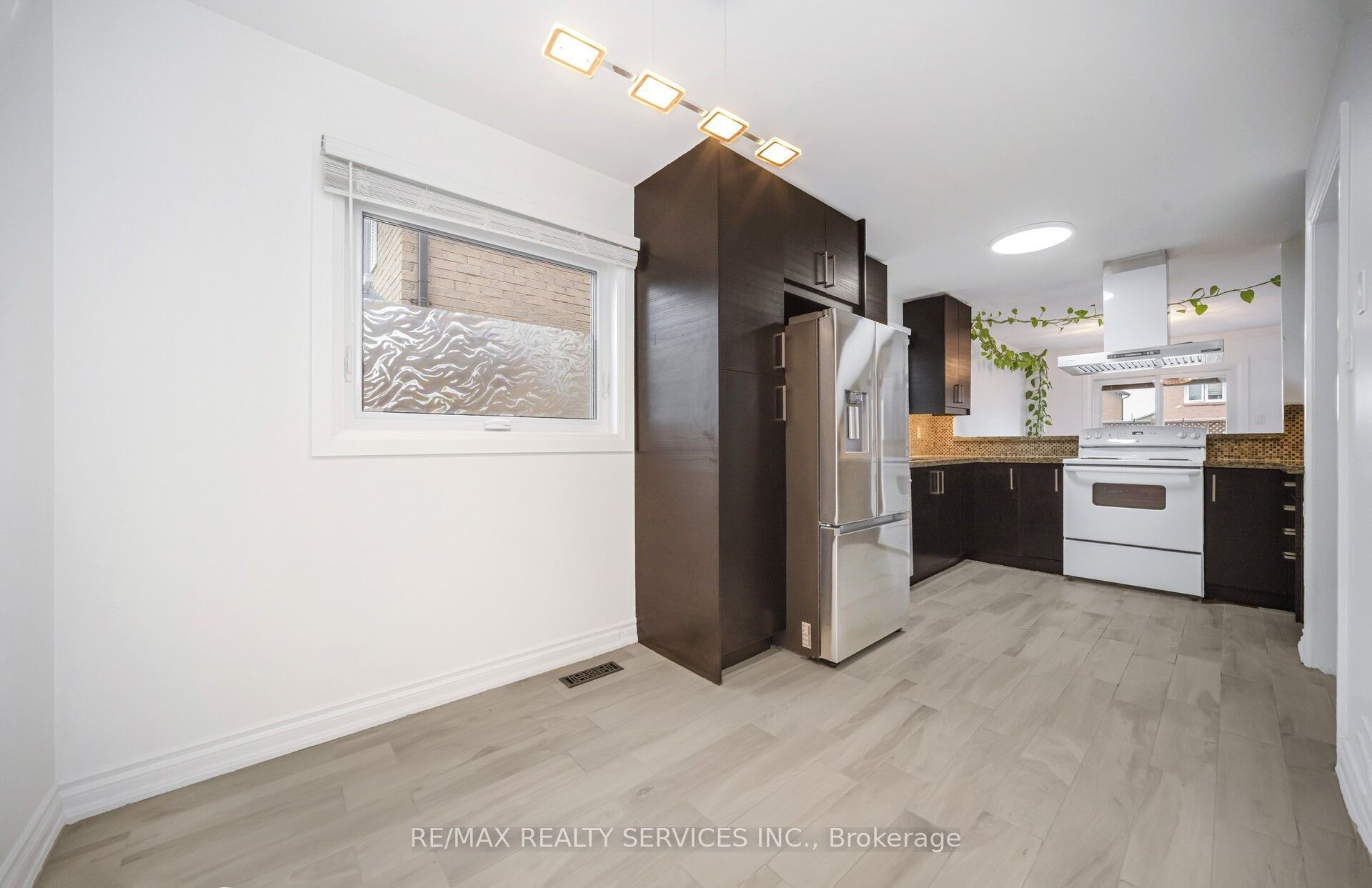 19 Wayne Nicol Drive Property Photo 16