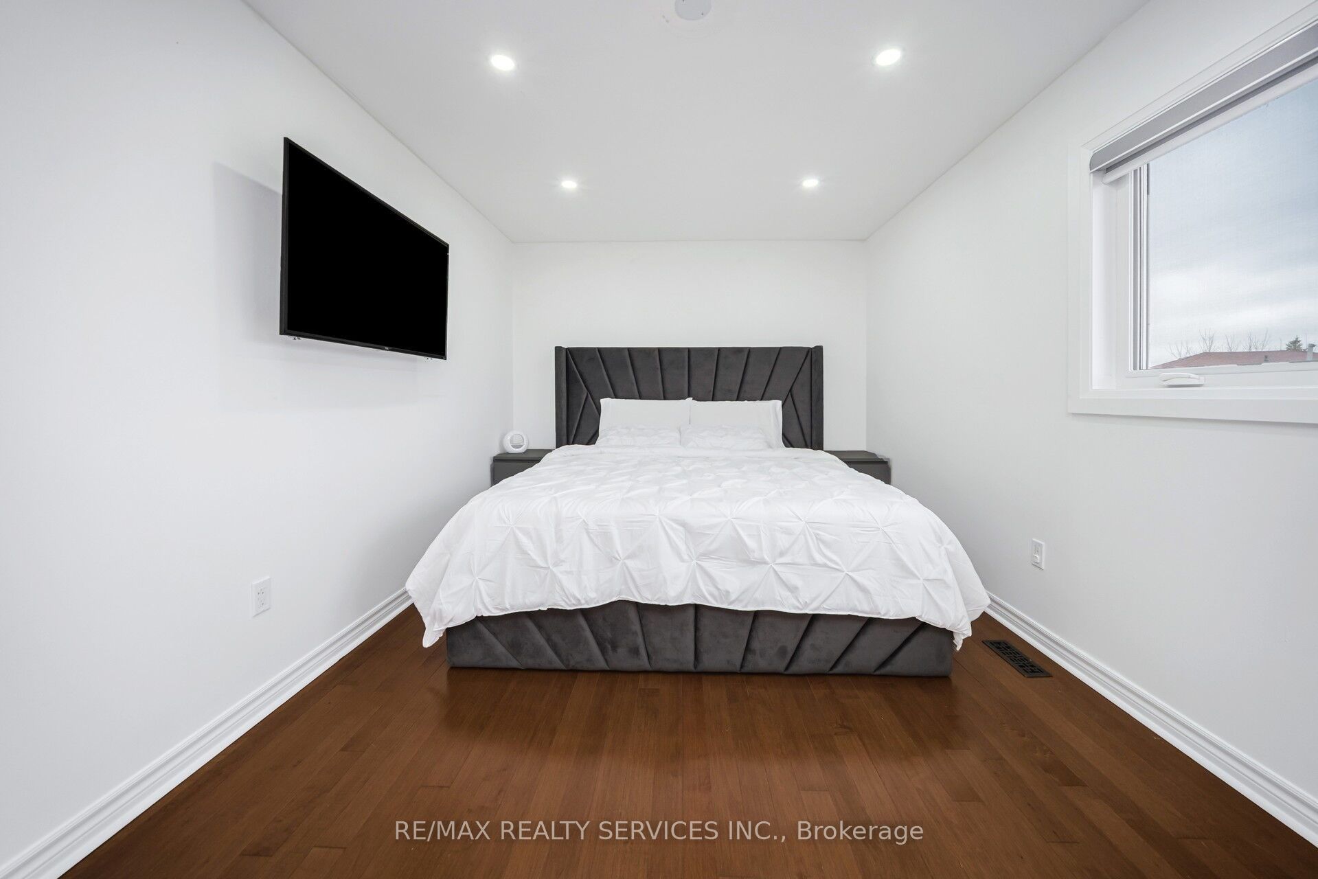 19 Wayne Nicol Drive Property Photo 35