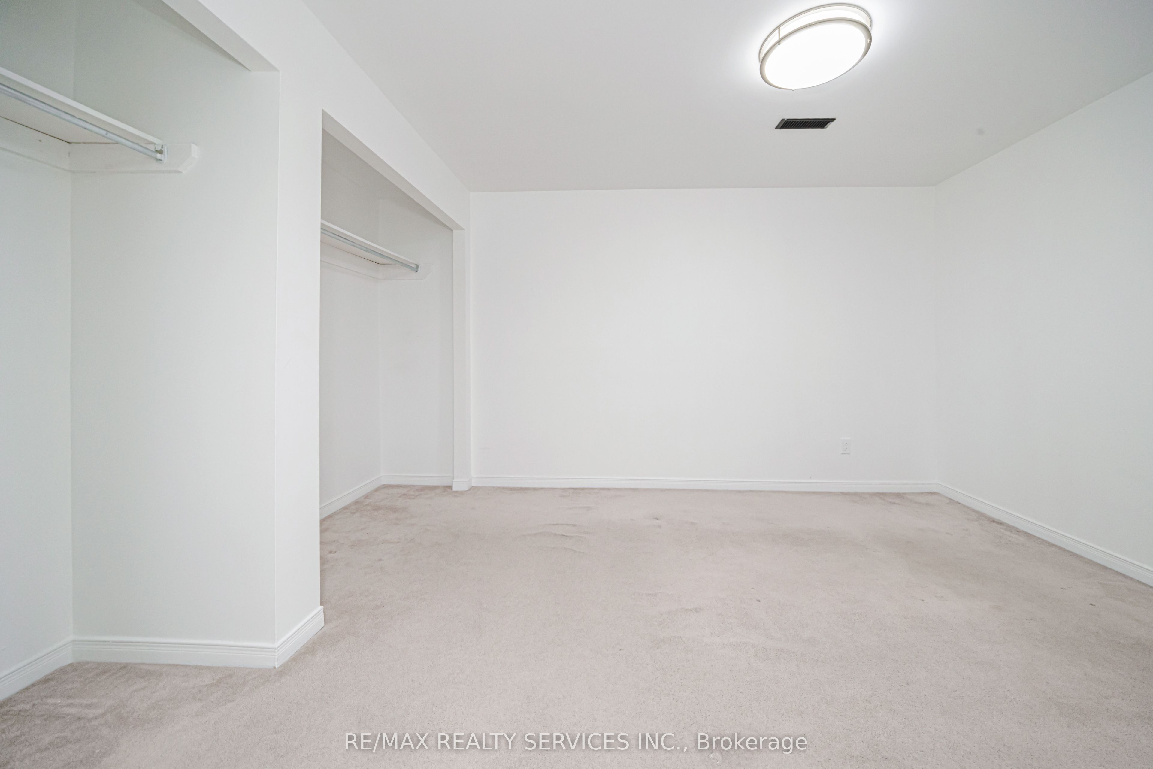 19 Wayne Nicol Drive Property Photo 44