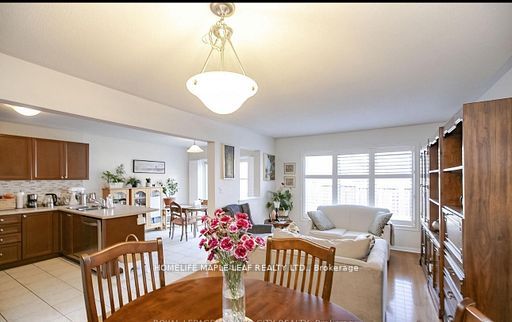 67 Bleasdale Avenue Property Photo 4