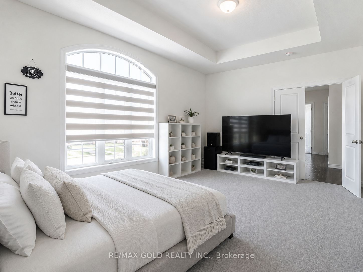 37 Peak Drive Property Photo 9