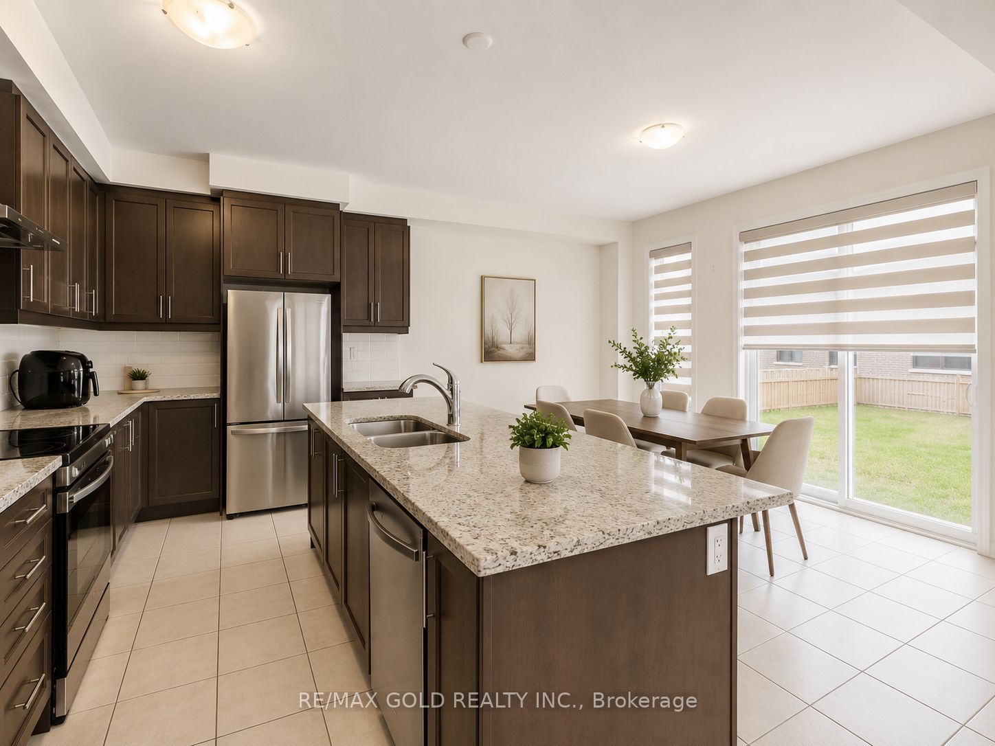 37 Peak Drive Property Photo 30