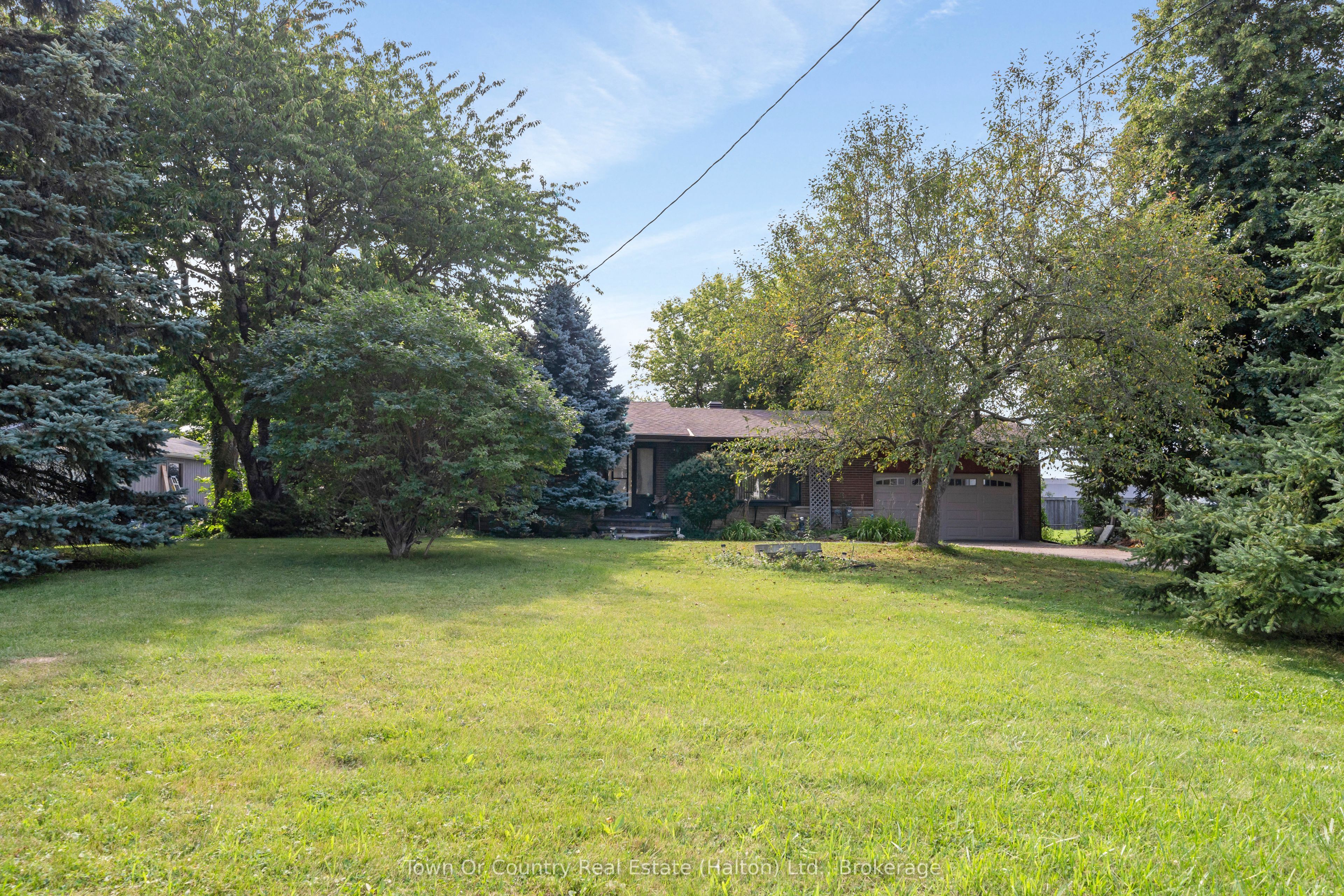 7640 5 Side Road
