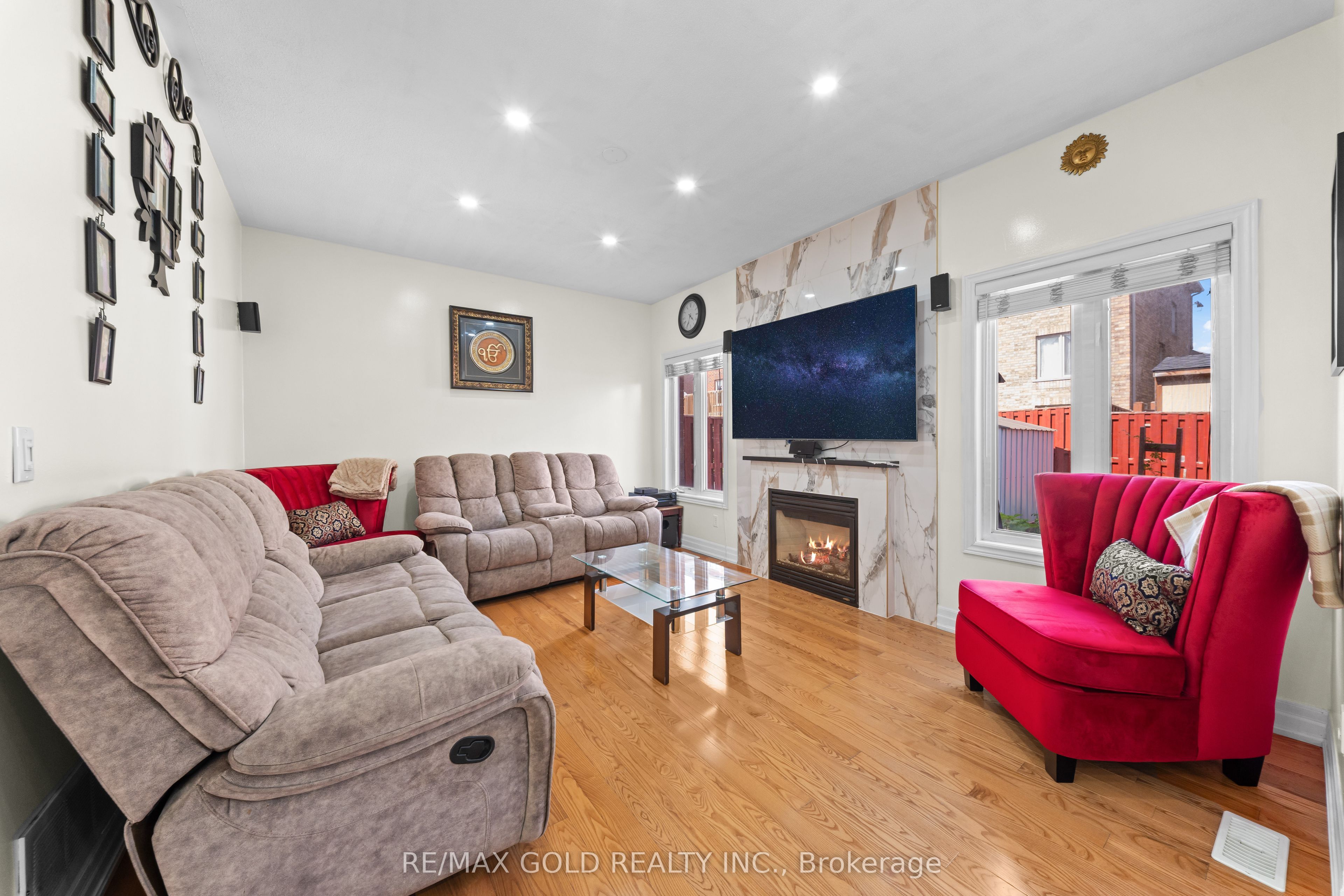 19 Attview Crescent Property Photo 10