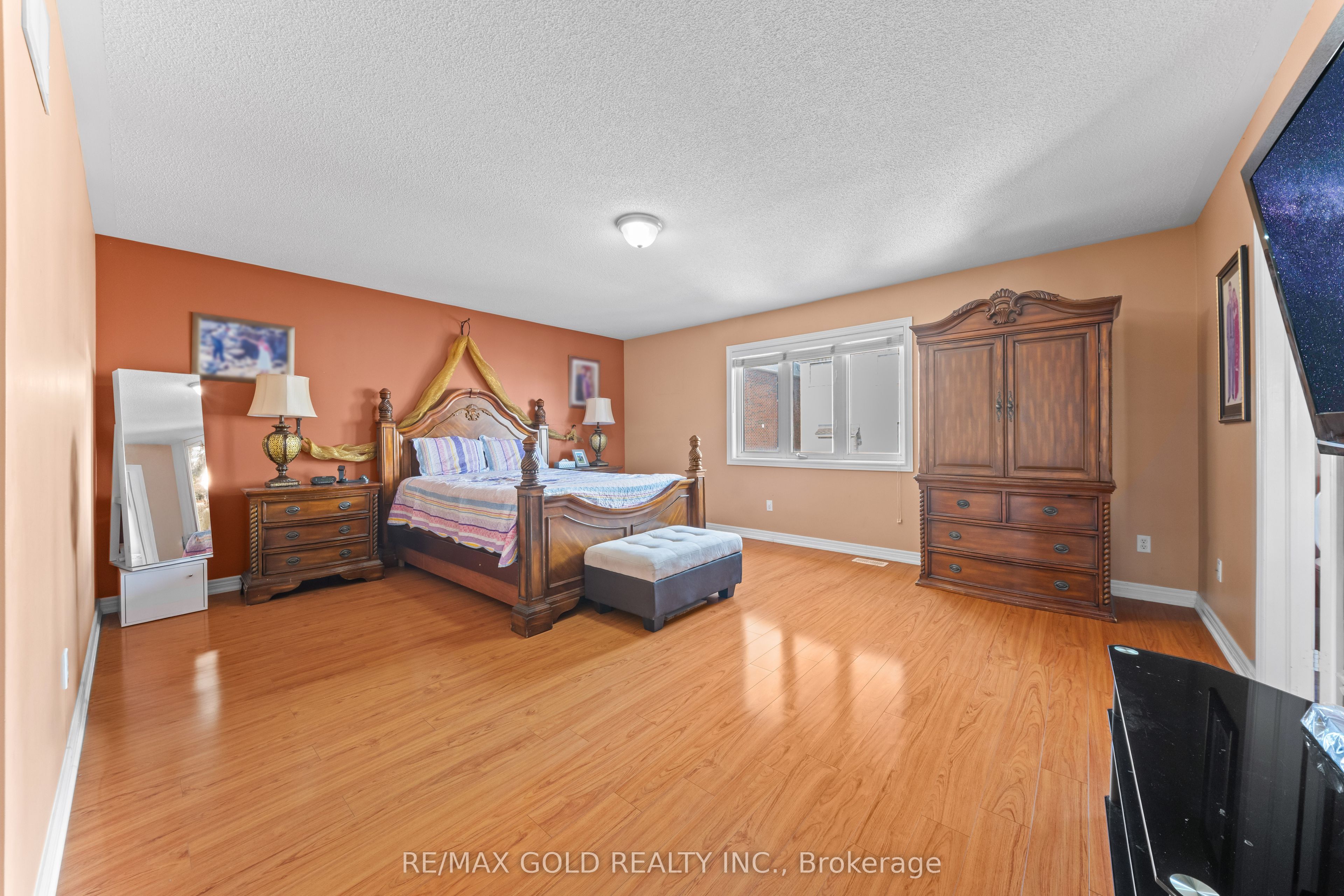19 Attview Crescent Property Photo 13
