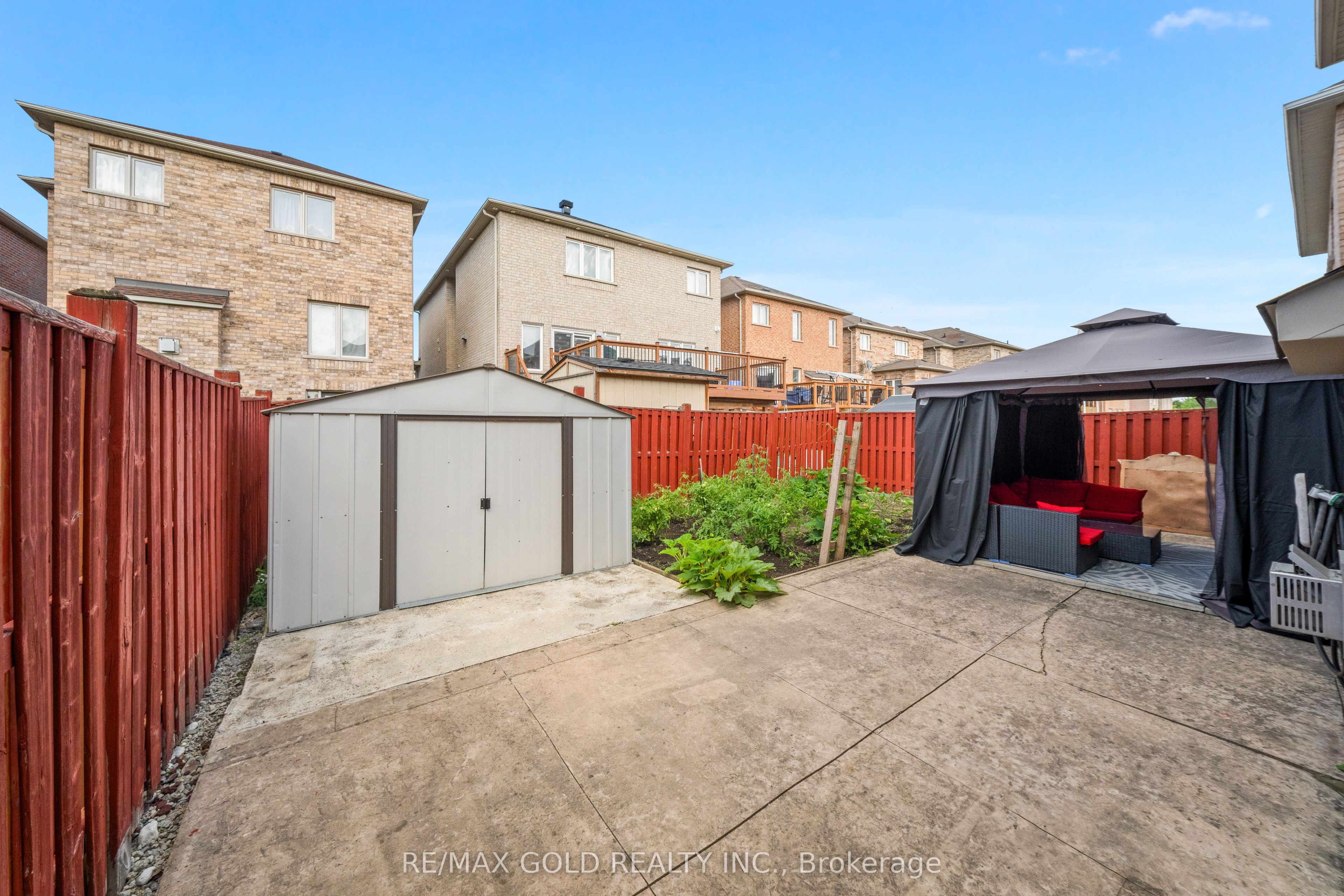 19 Attview Crescent Property Photo 24