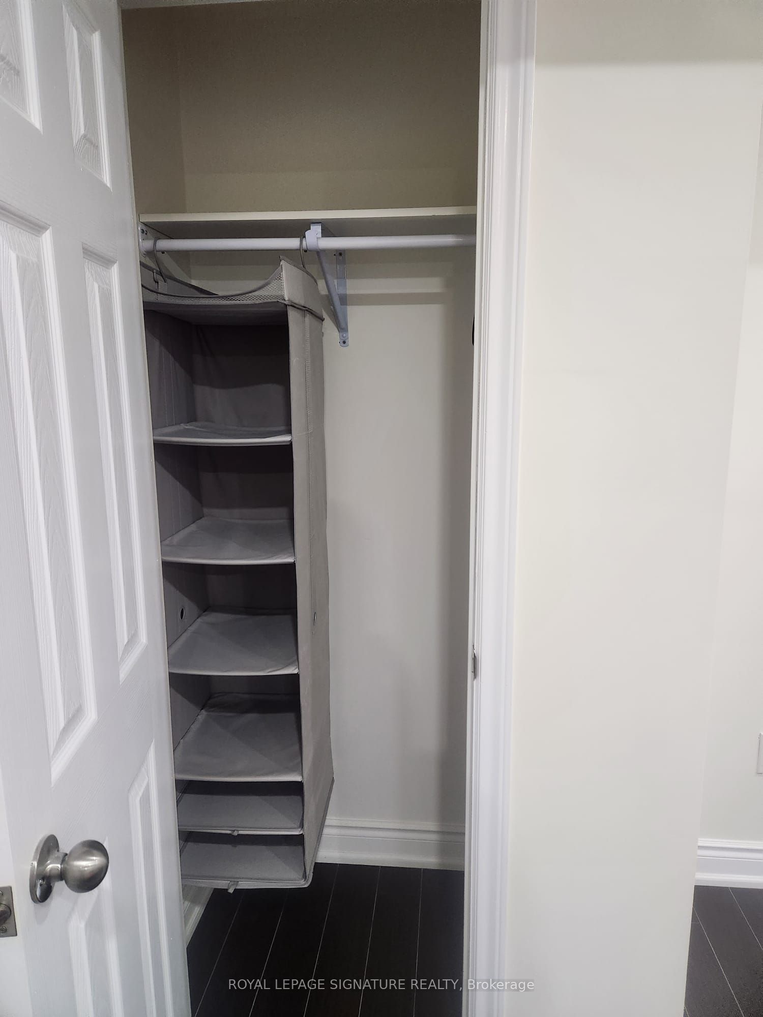 404 Nairn Circle Basement Property Photo 6