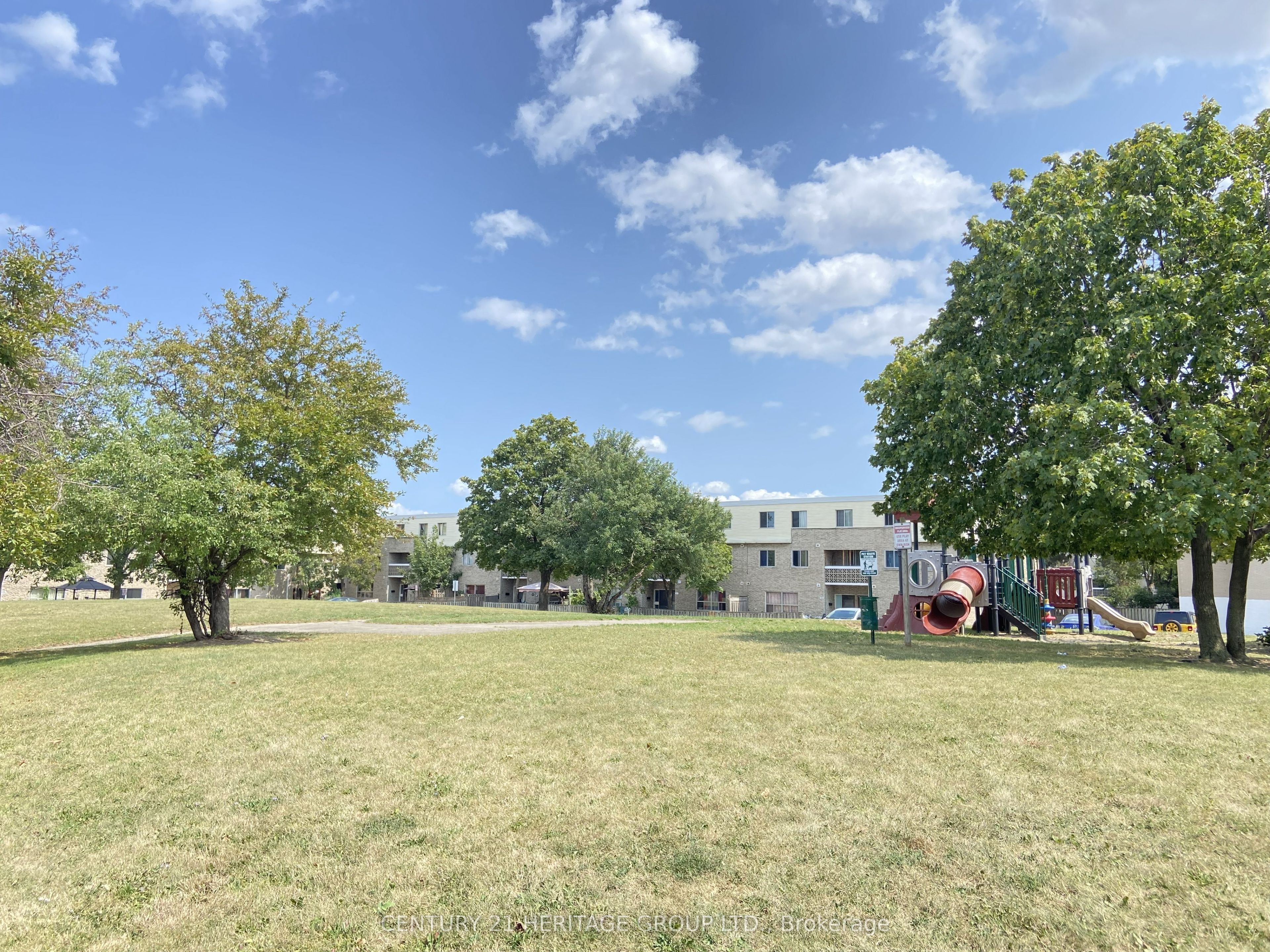 7555 Goreway Drive 155 Property Photo 14