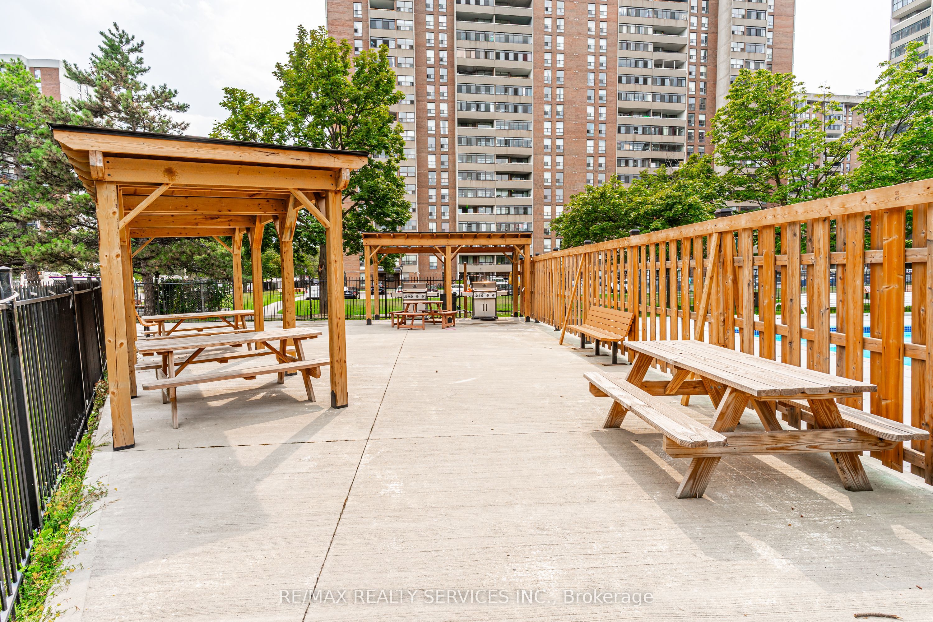 18 Knightsbridge Road 2102 Property Photo 40