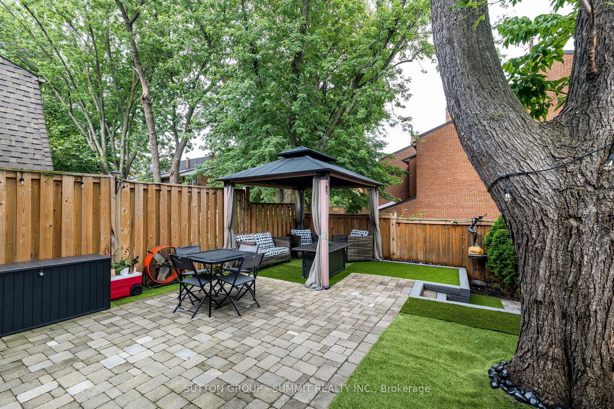 1270 Gainsborough Drive 1 Property Photo 45