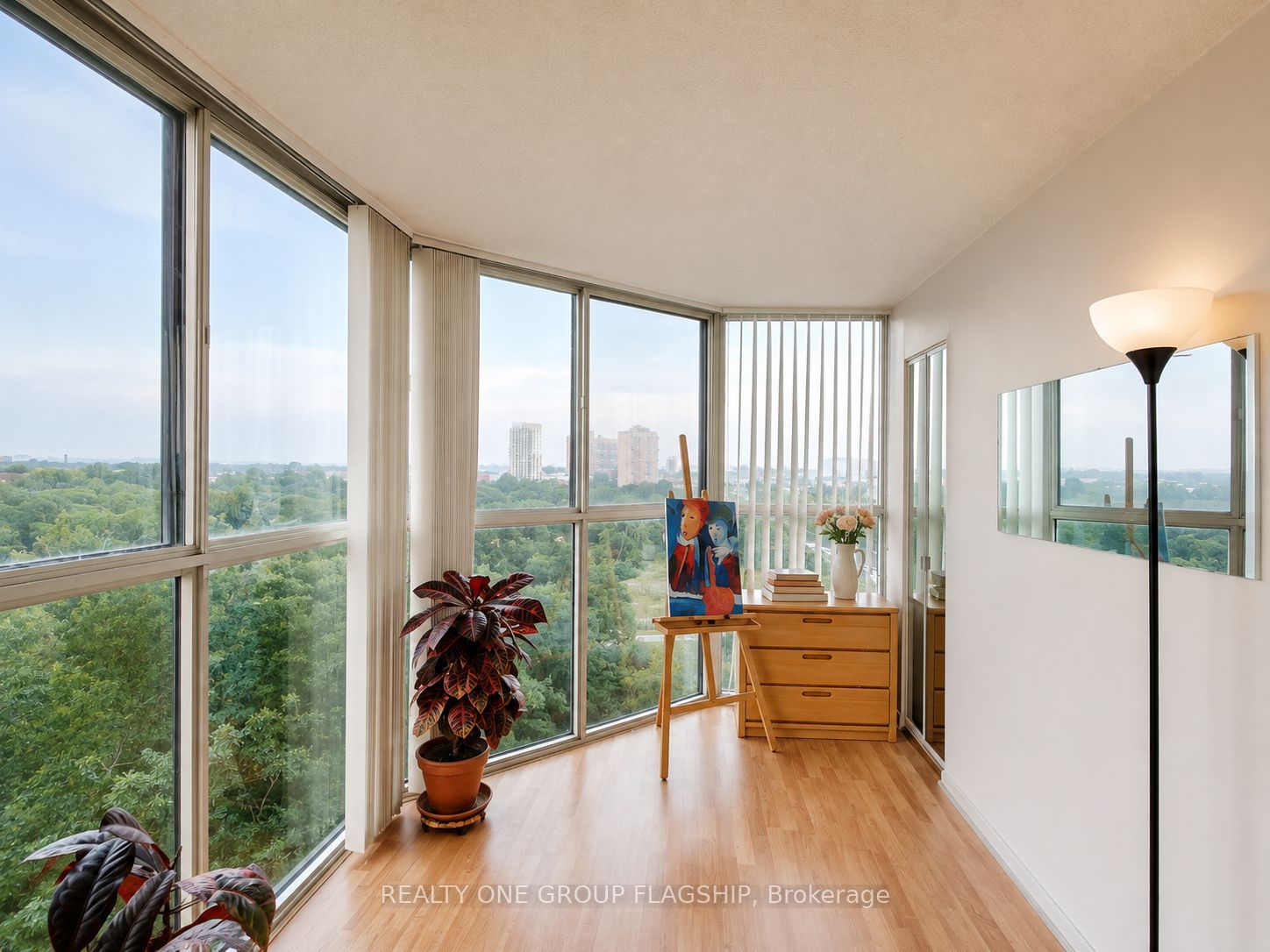 600 Rexdale Boulevard 802 Property Photo 2