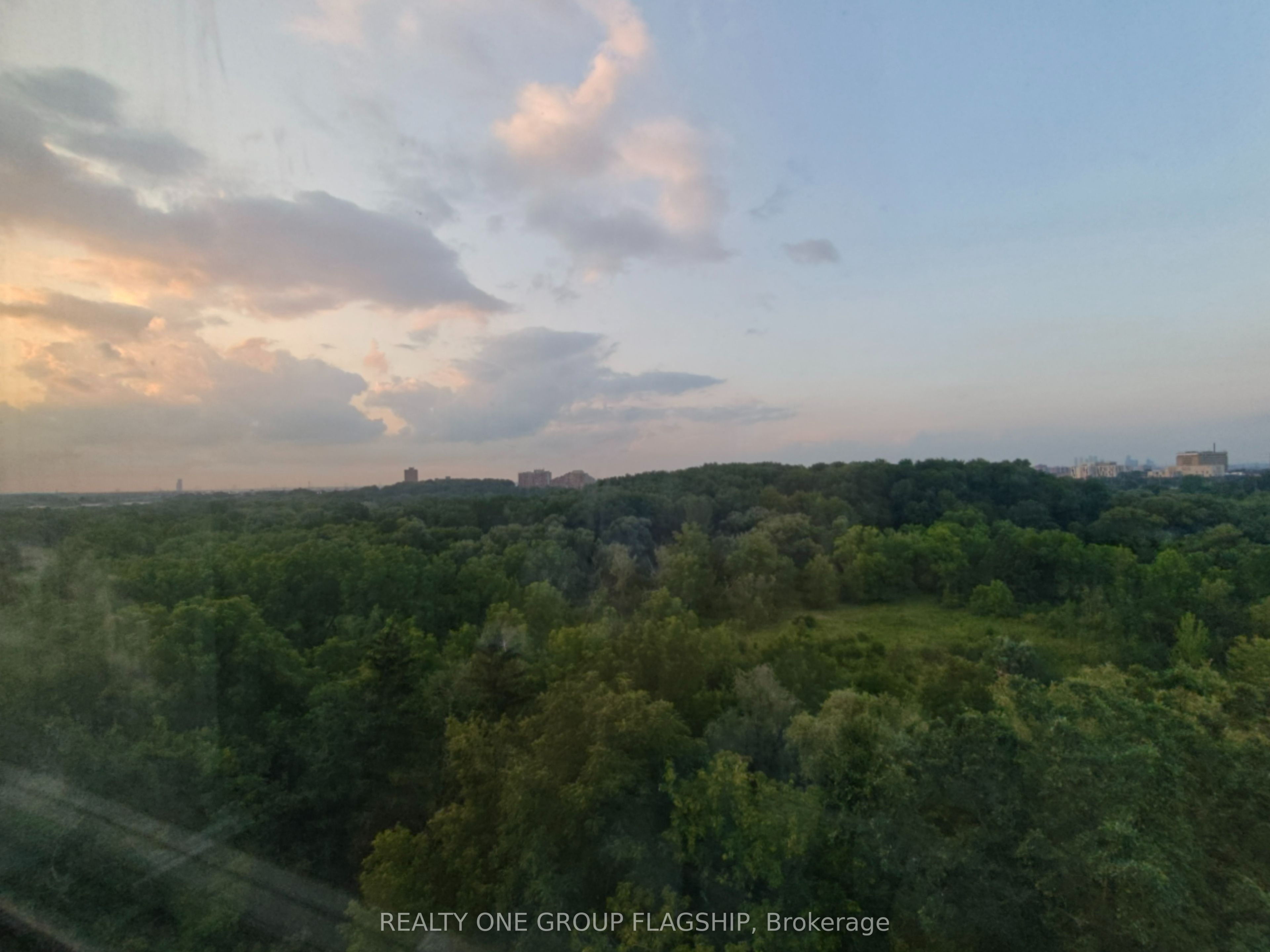 600 Rexdale Boulevard 802 Property Photo 12