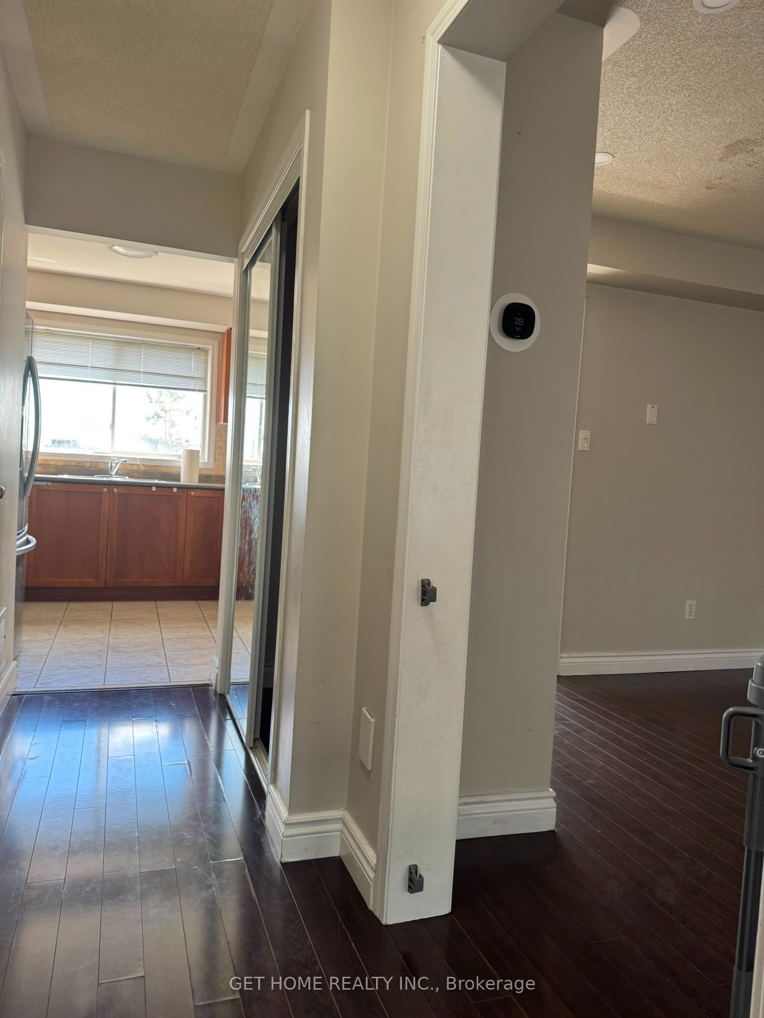 76 Dunlop Court Main Property Photo 15
