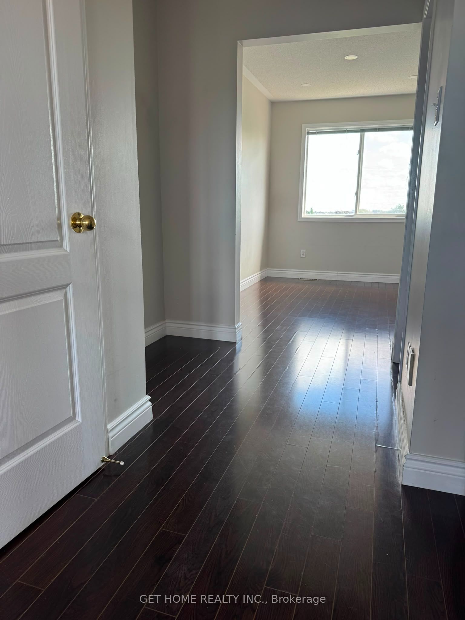 76 Dunlop Court Main Property Photo 17
