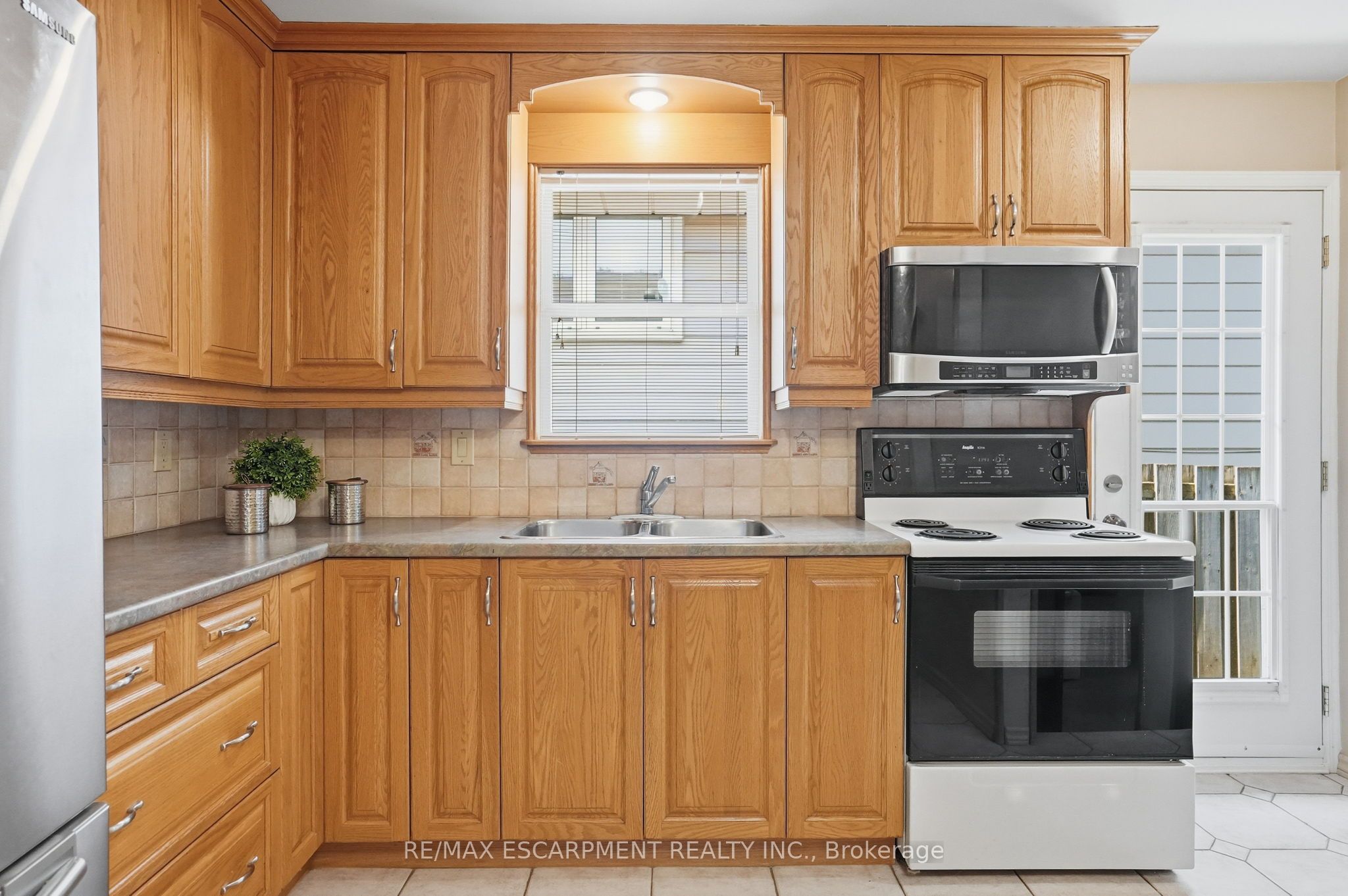 5155 Idlewood Crescent Property Photo 15
