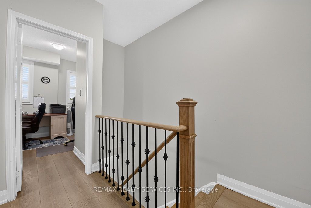 180 Howden Boulevard 15 Property Photo 23