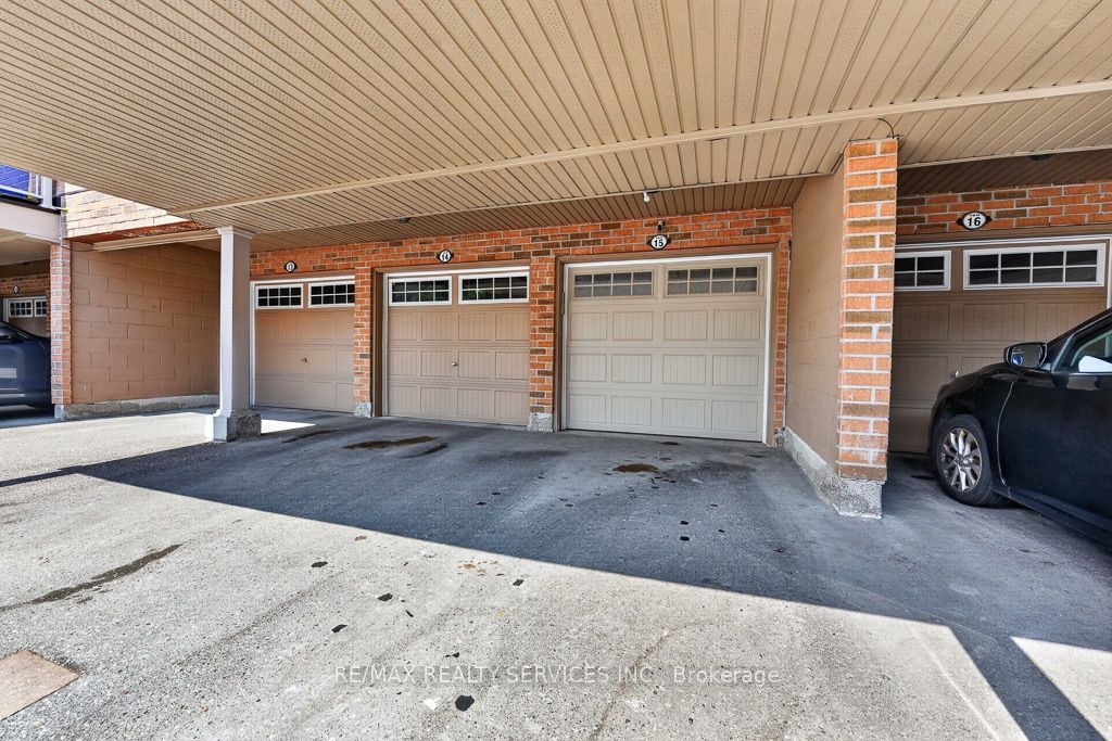 180 Howden Boulevard 15 Property Photo 37