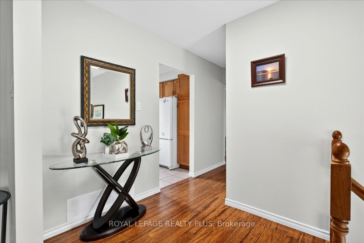 4452 Delaney Drive Property Photo 7