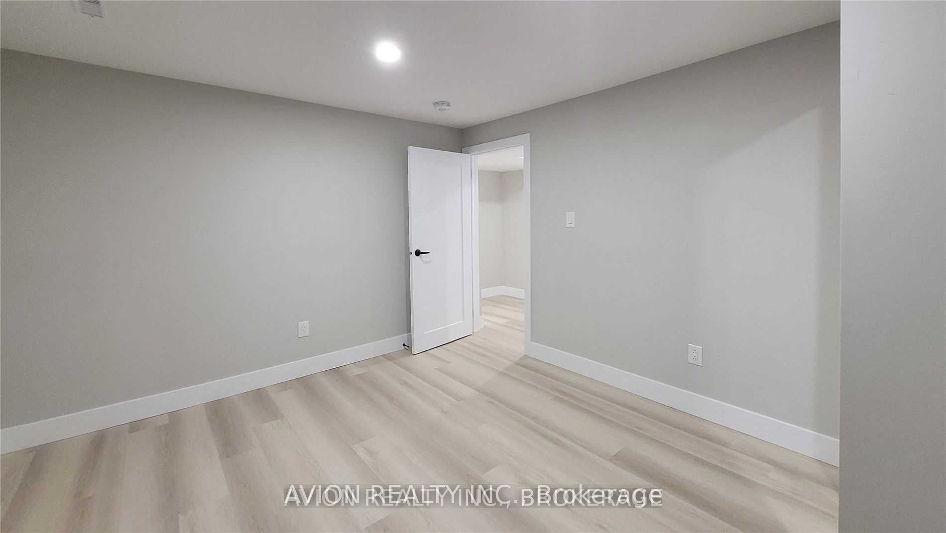 3205 Anderson Crescent [bsmt] Property Photo 9