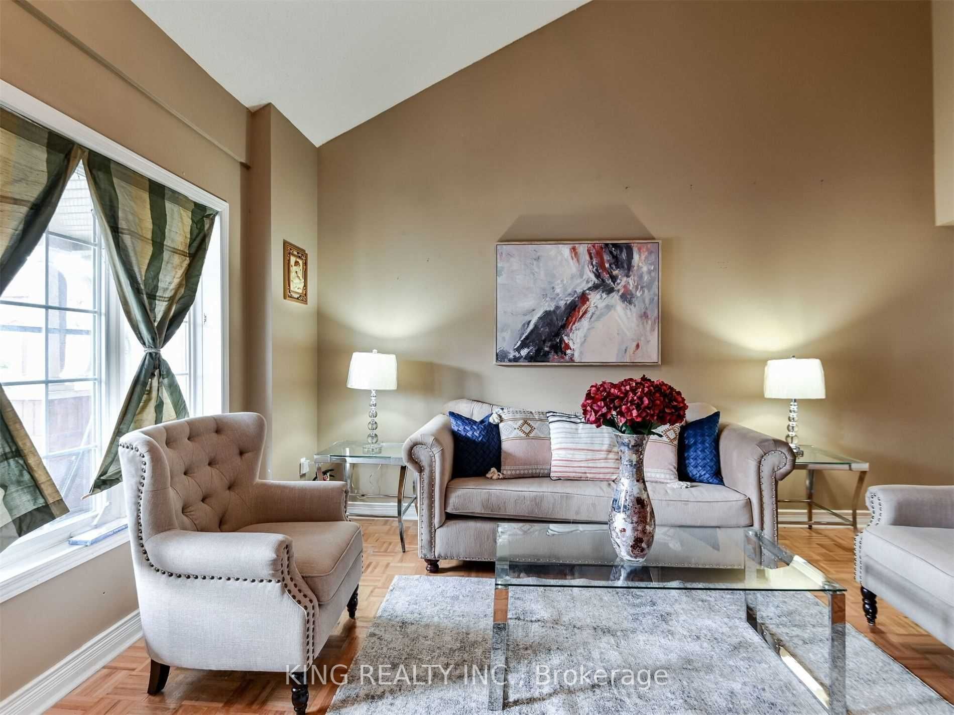 23 Wall Street Property Photo 4