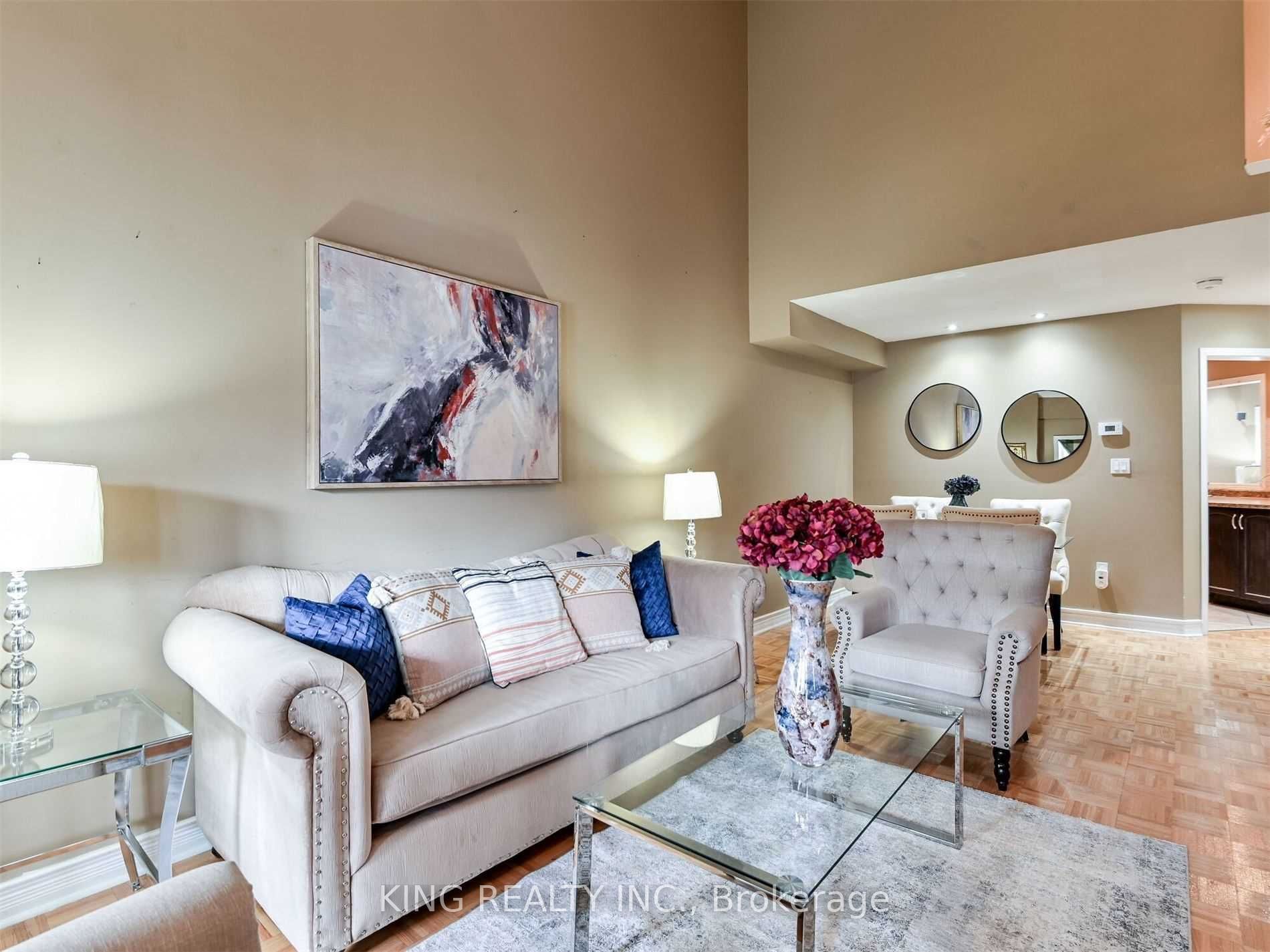 23 Wall Street Property Photo 5